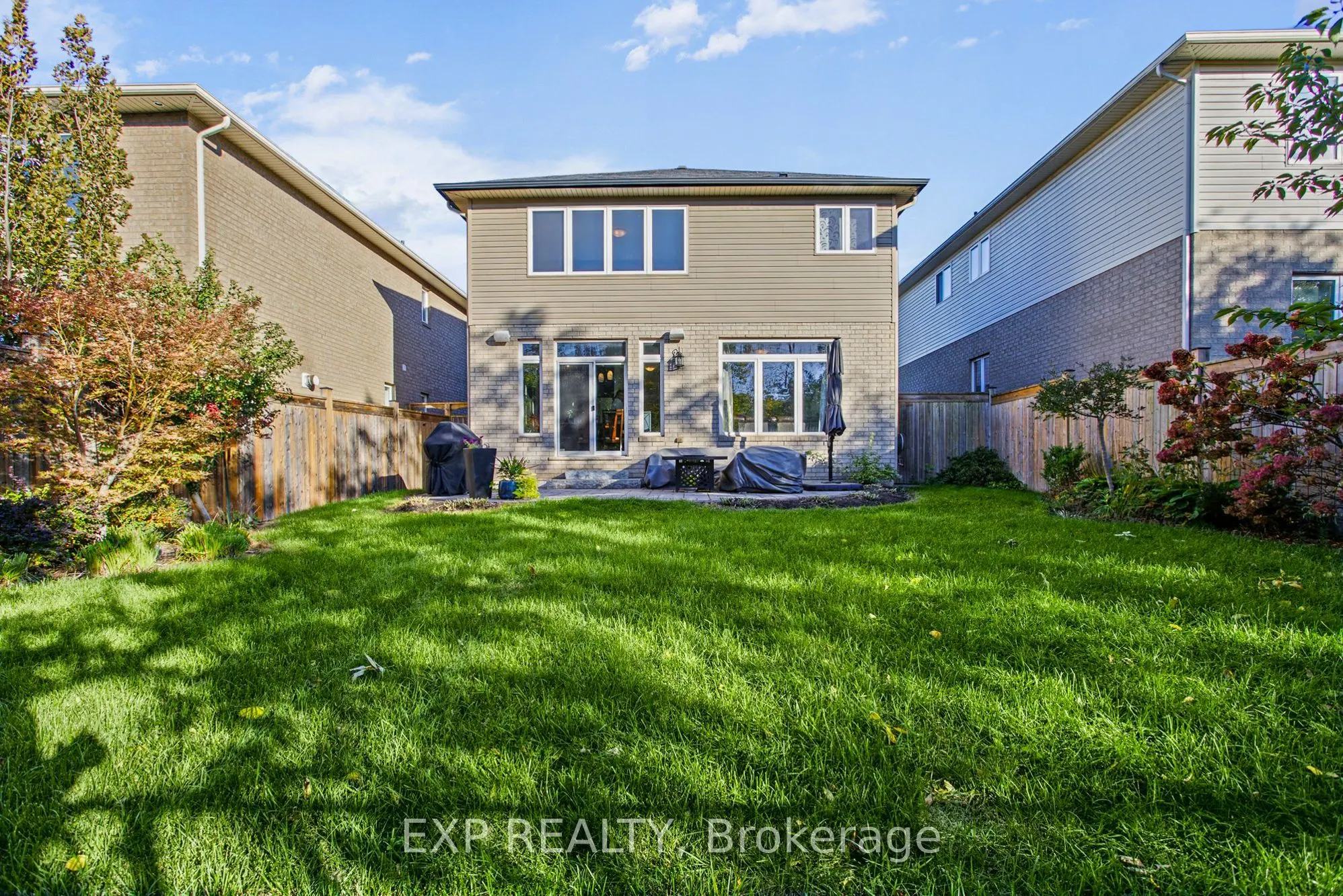 7 Lampman Drive