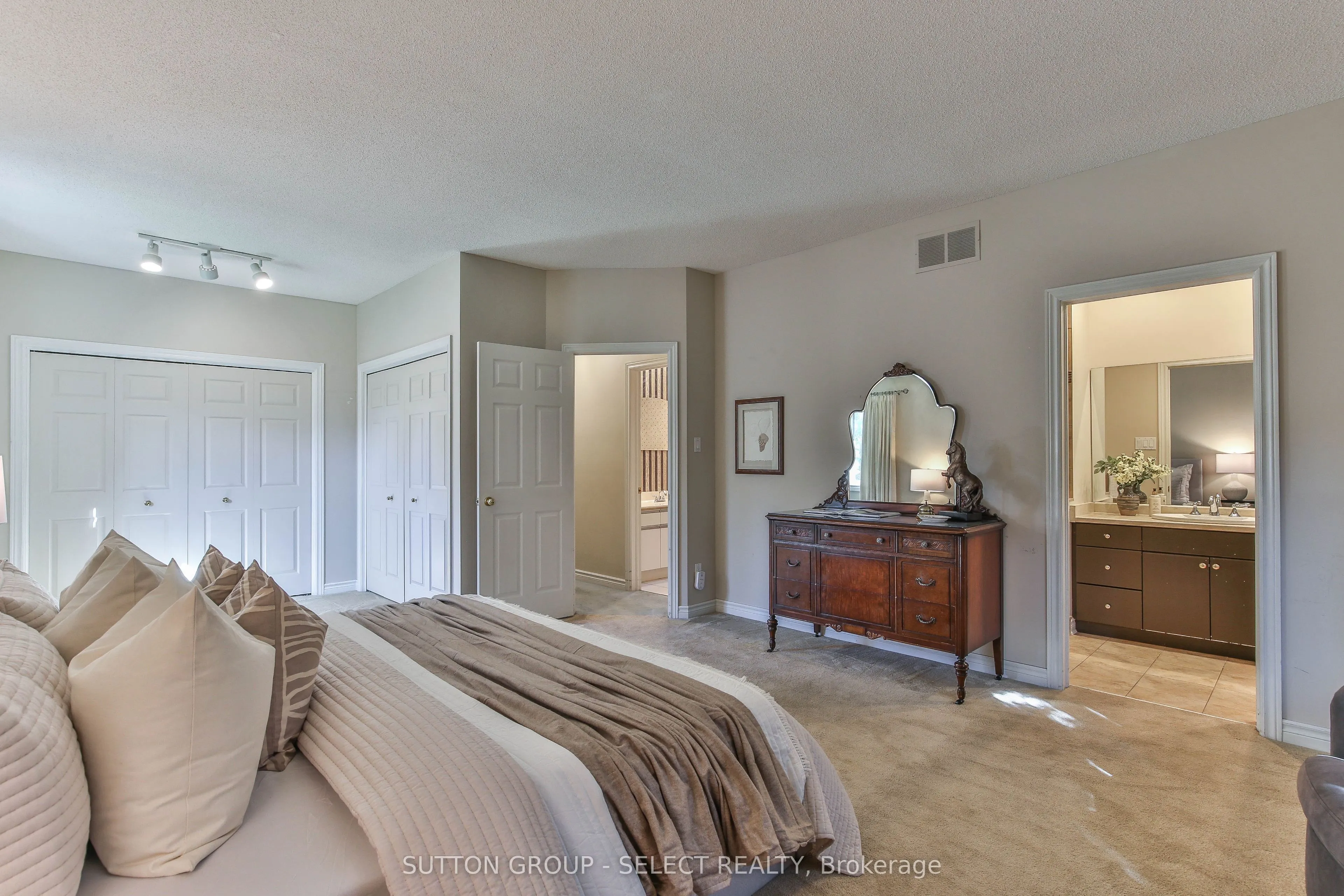 30 Doon Drive #32