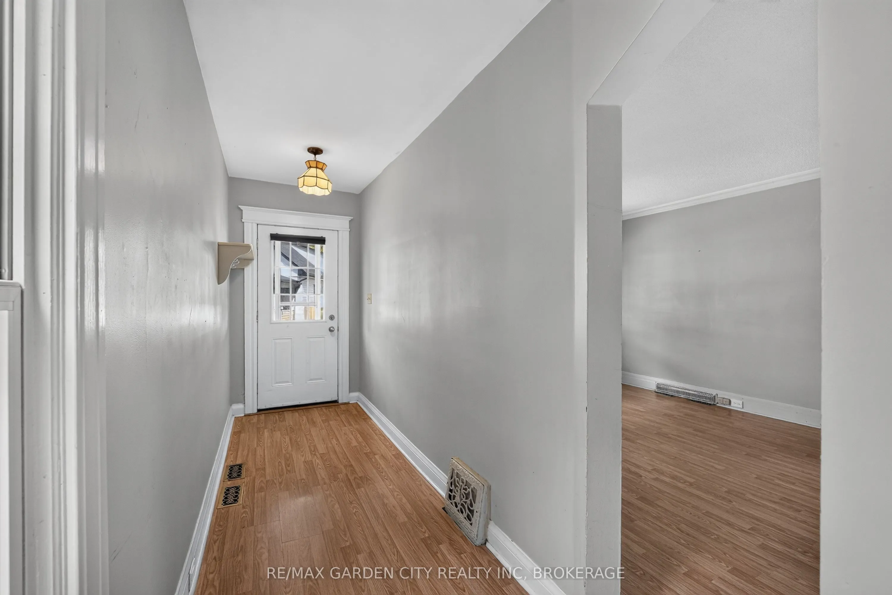 118 Lowell Avenue