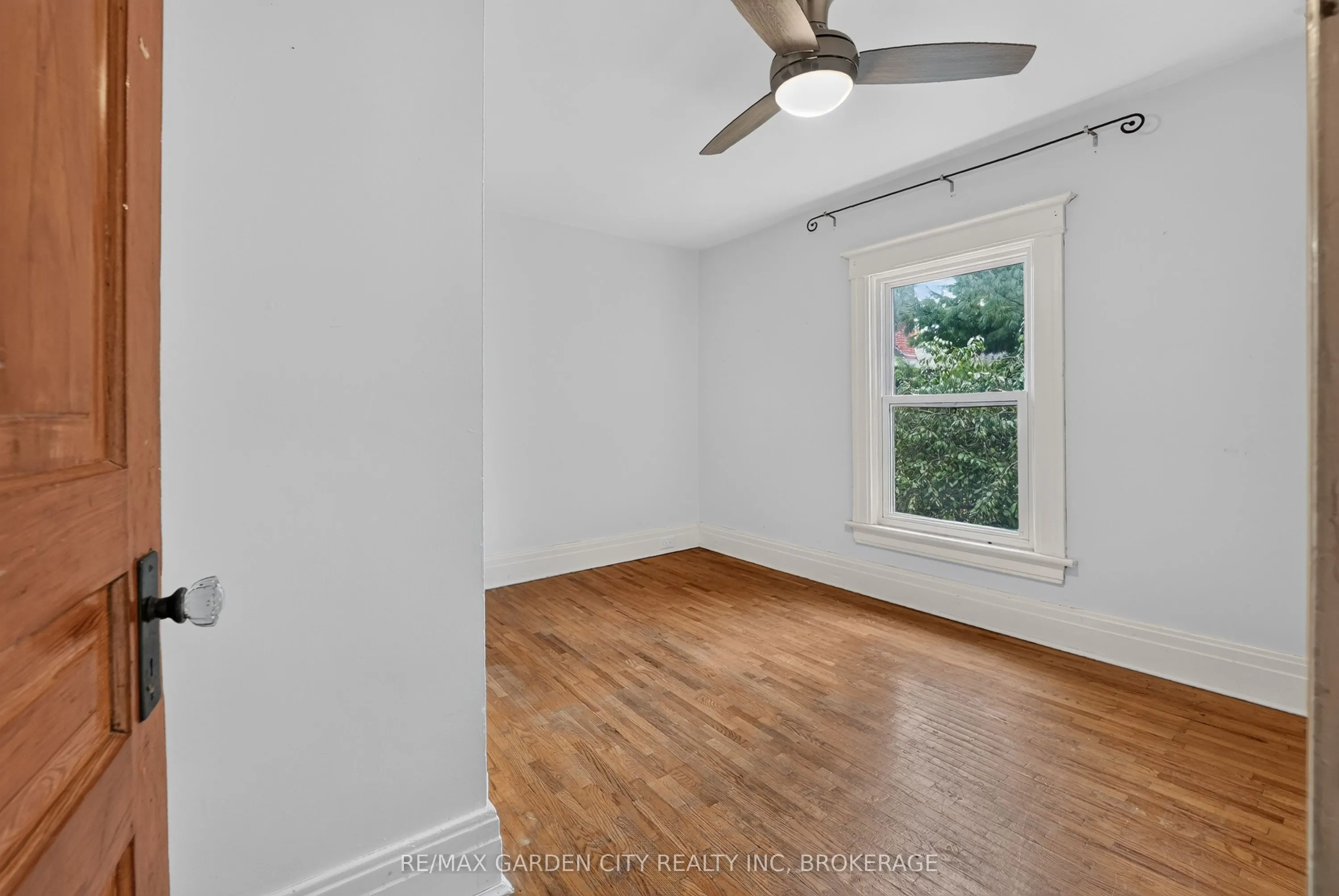 118 Lowell Avenue