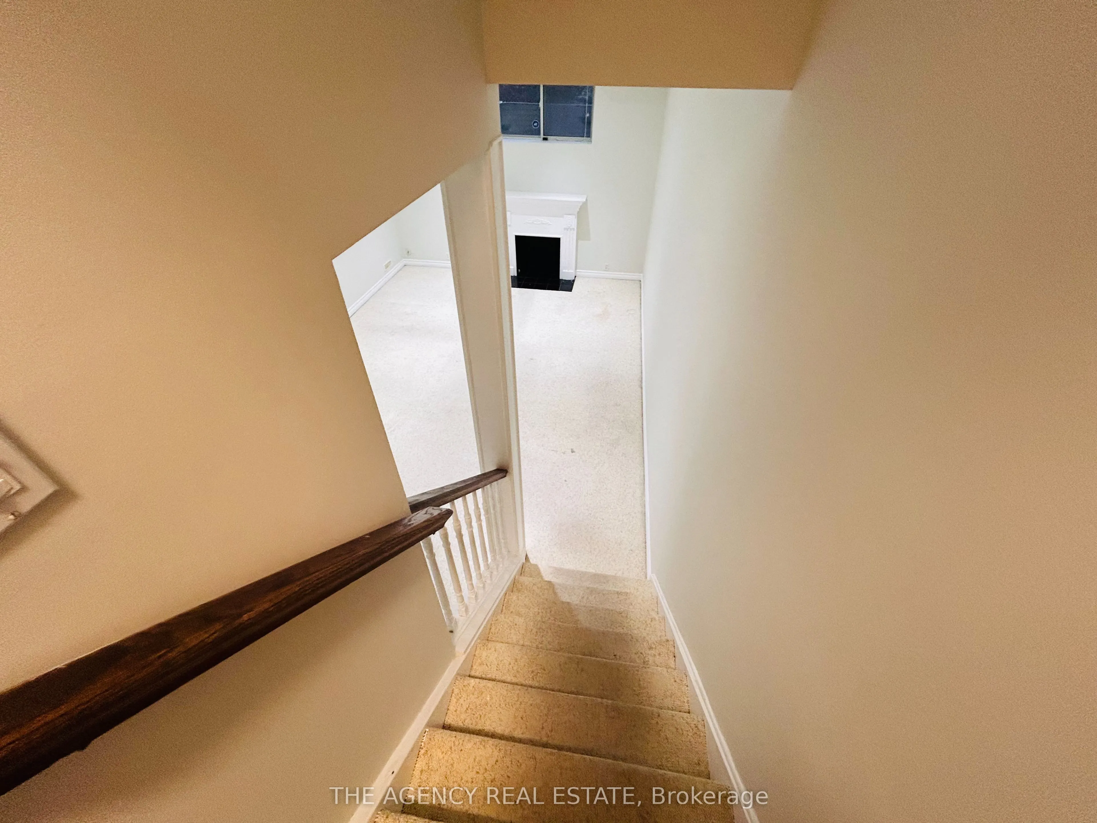 185 North Centre Road #4