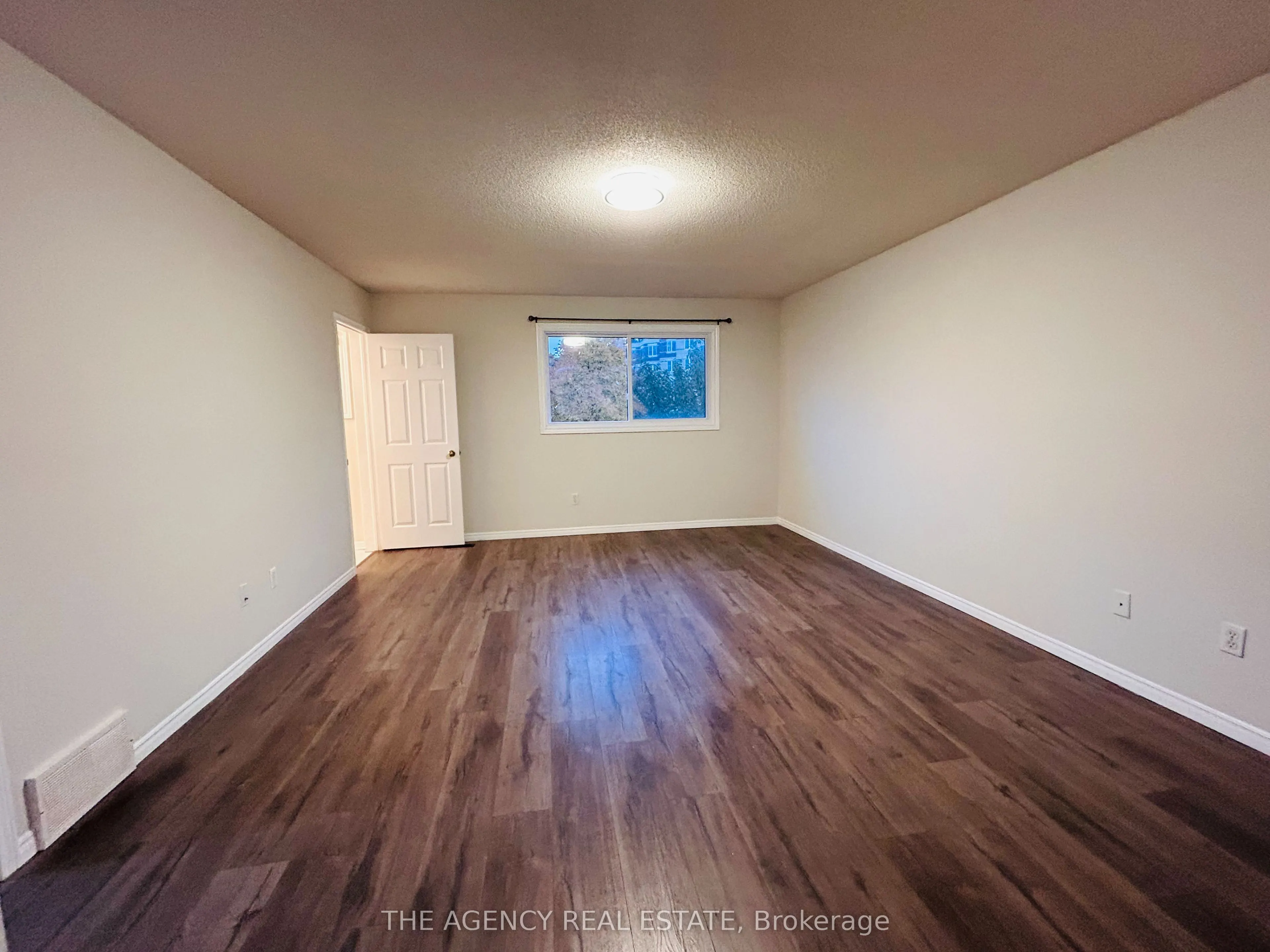 185 North Centre Road #4