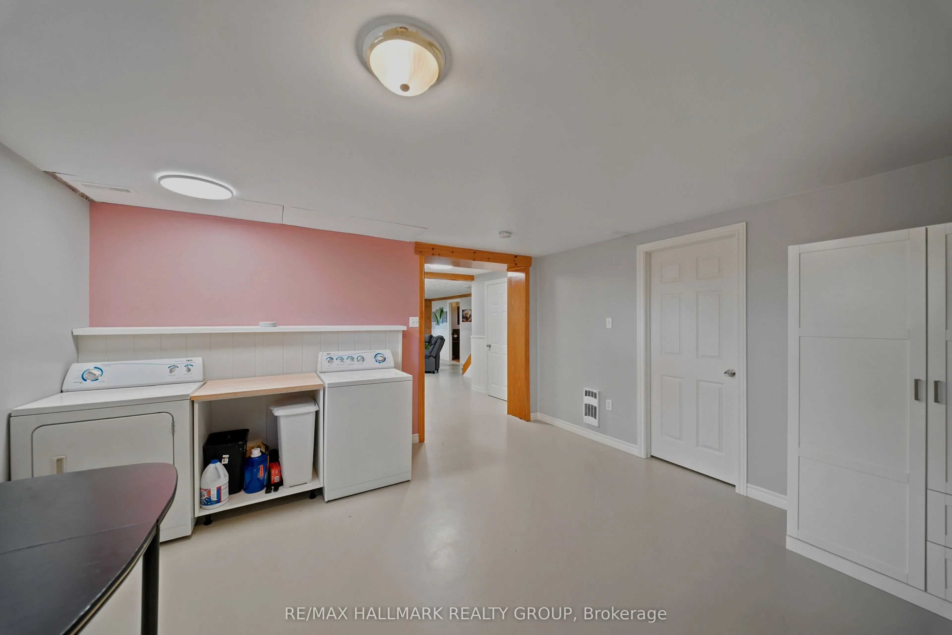 321 Concession Road 2