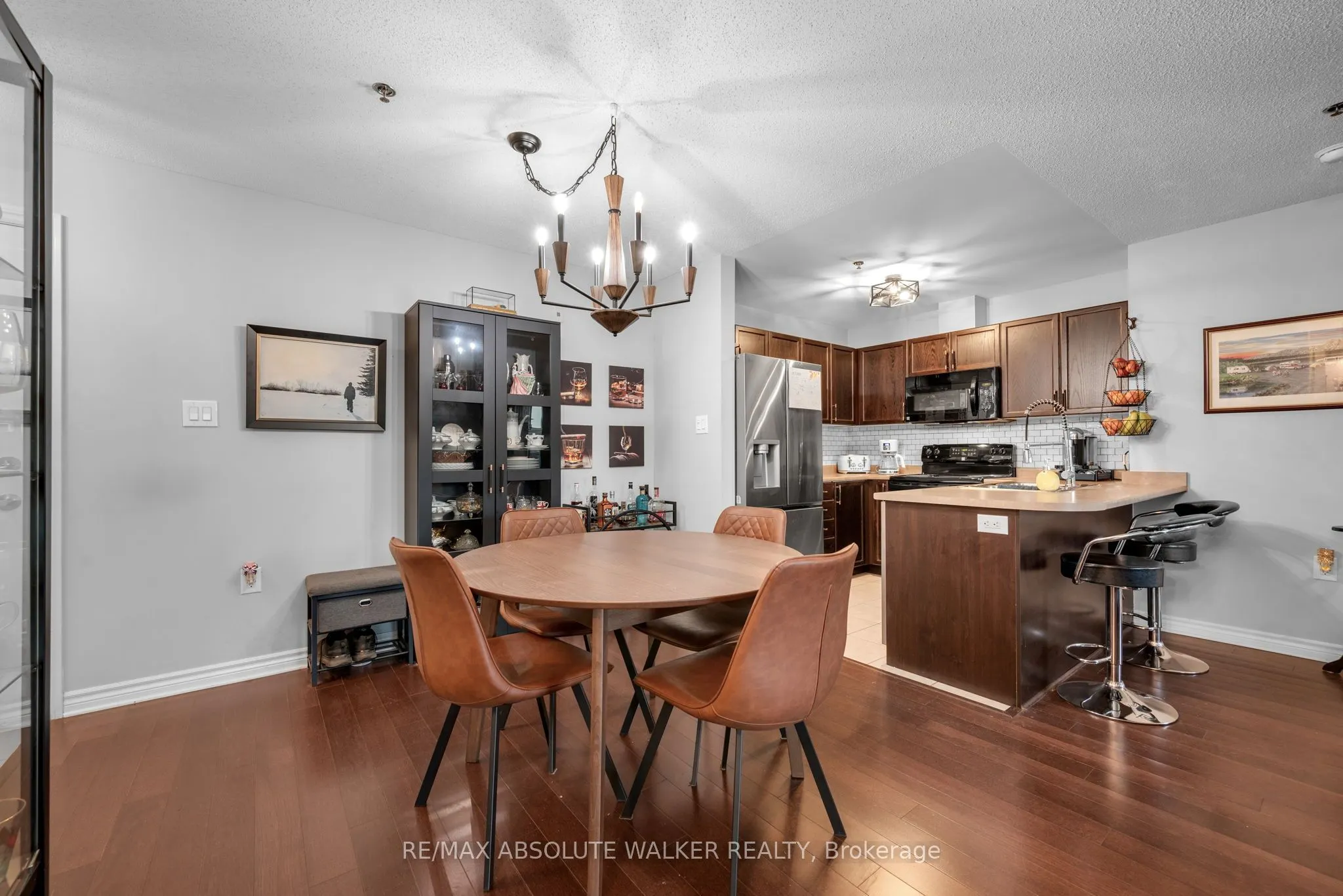 151 Potts Private #208