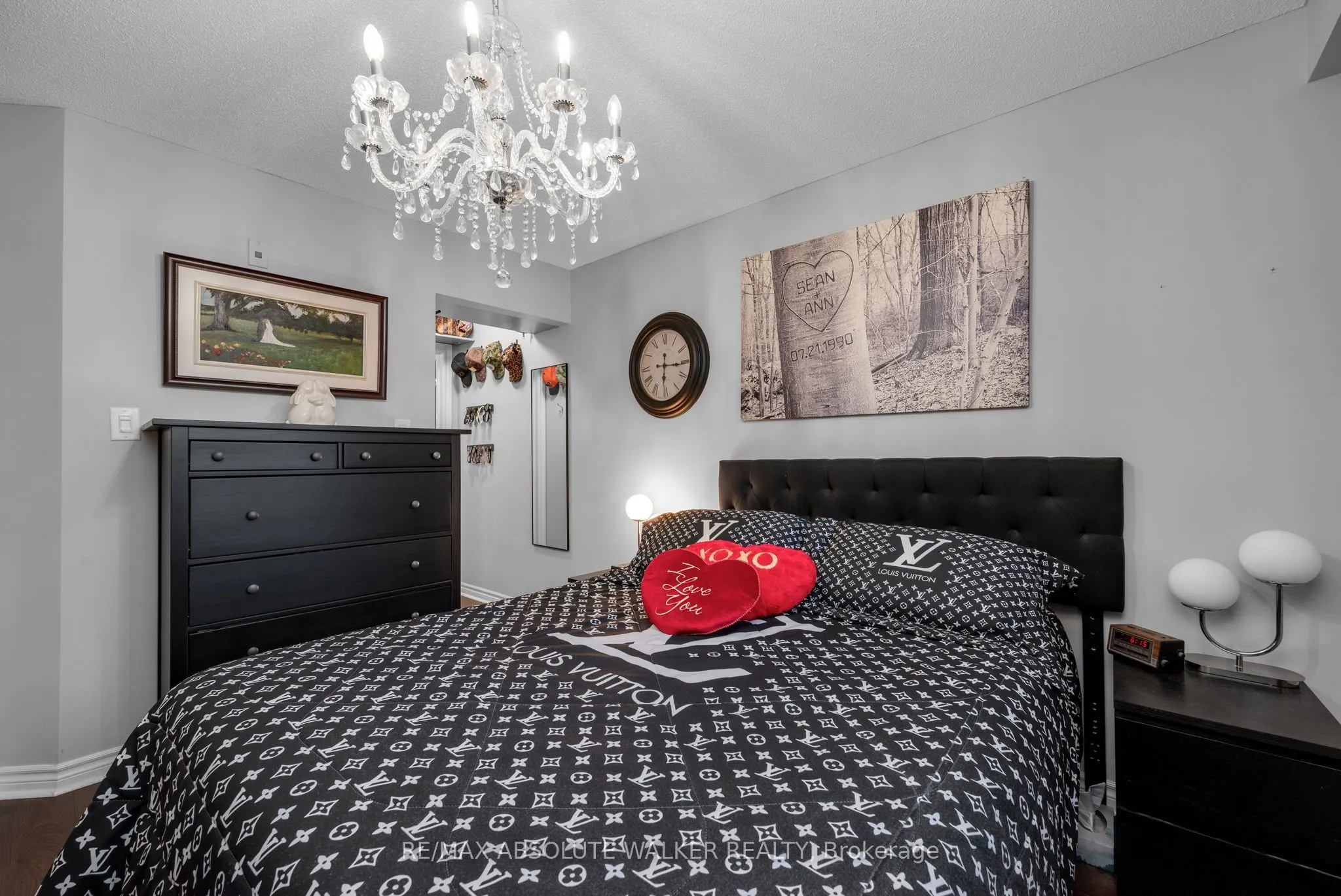 151 Potts Private #208