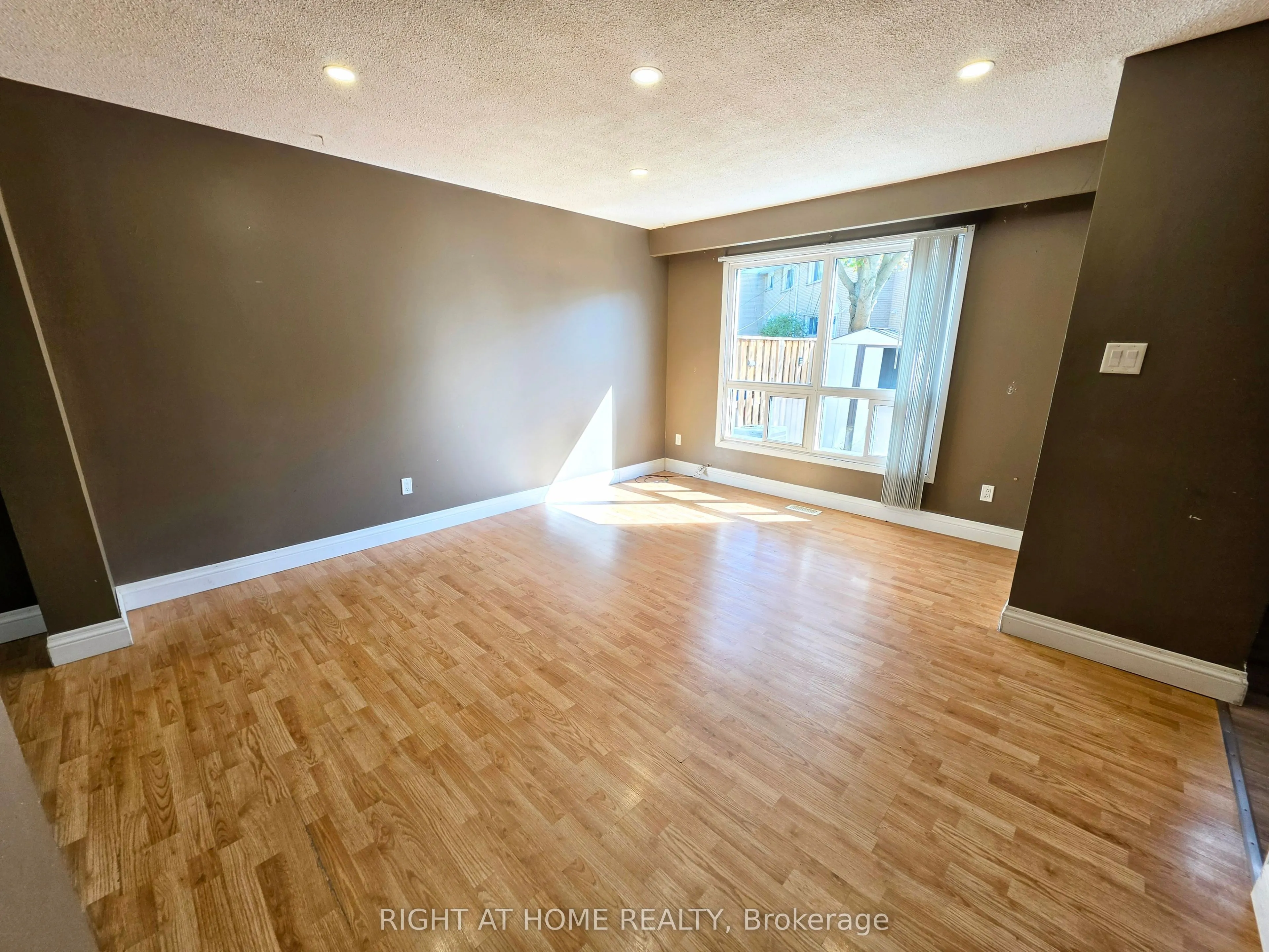 68 Riverdale Drive #68