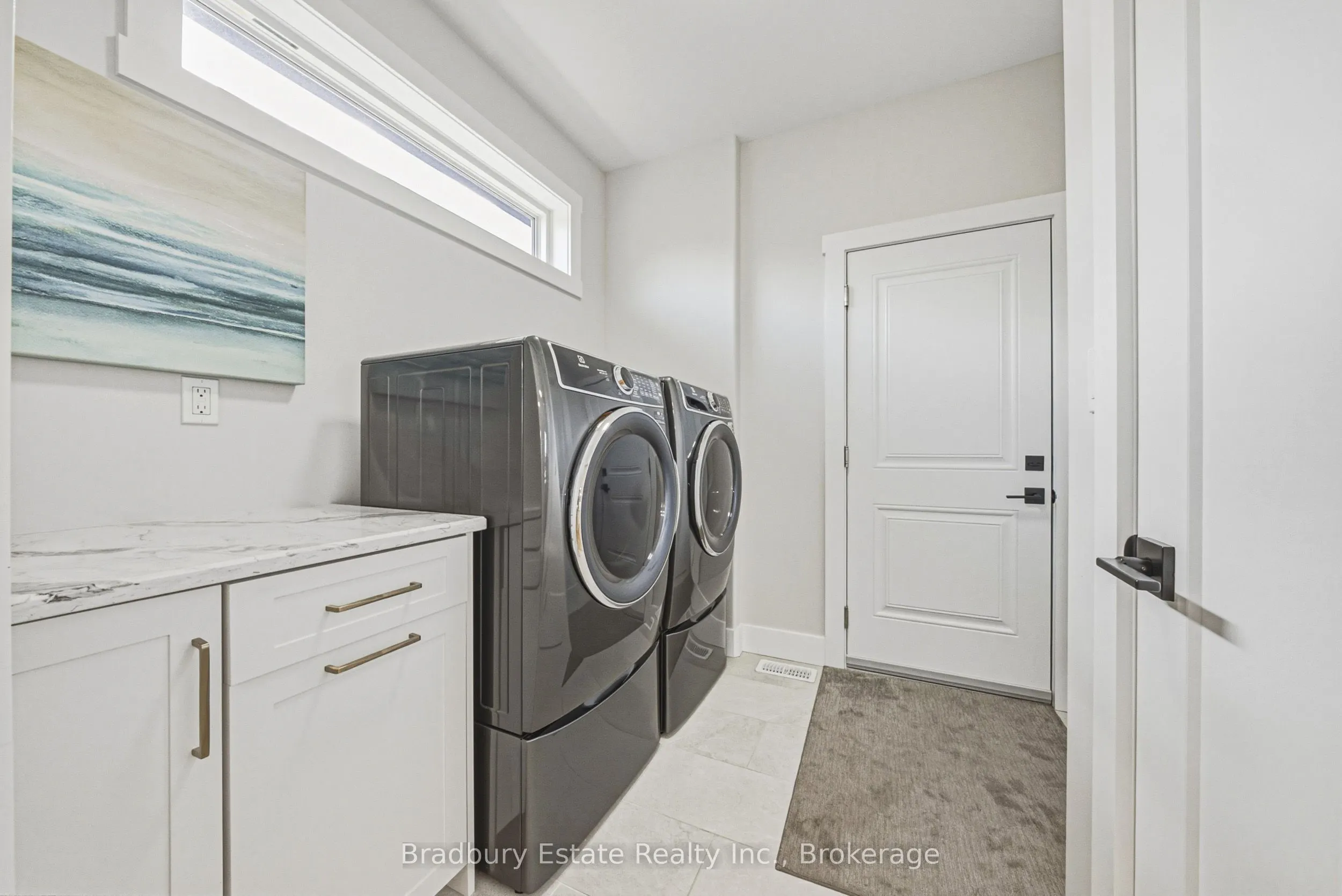 24 Craddock Boulevard #23
