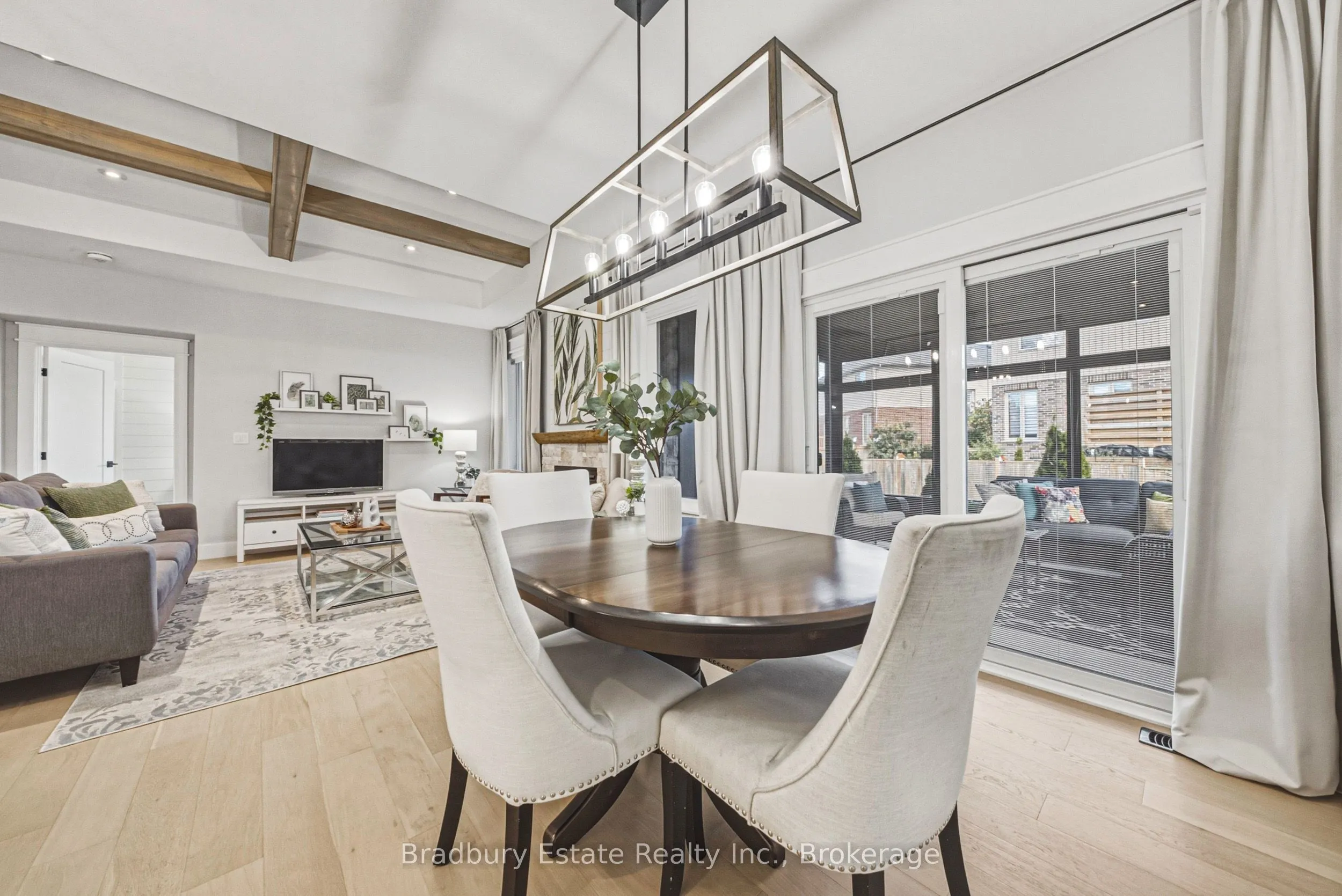 24 Craddock Boulevard #23
