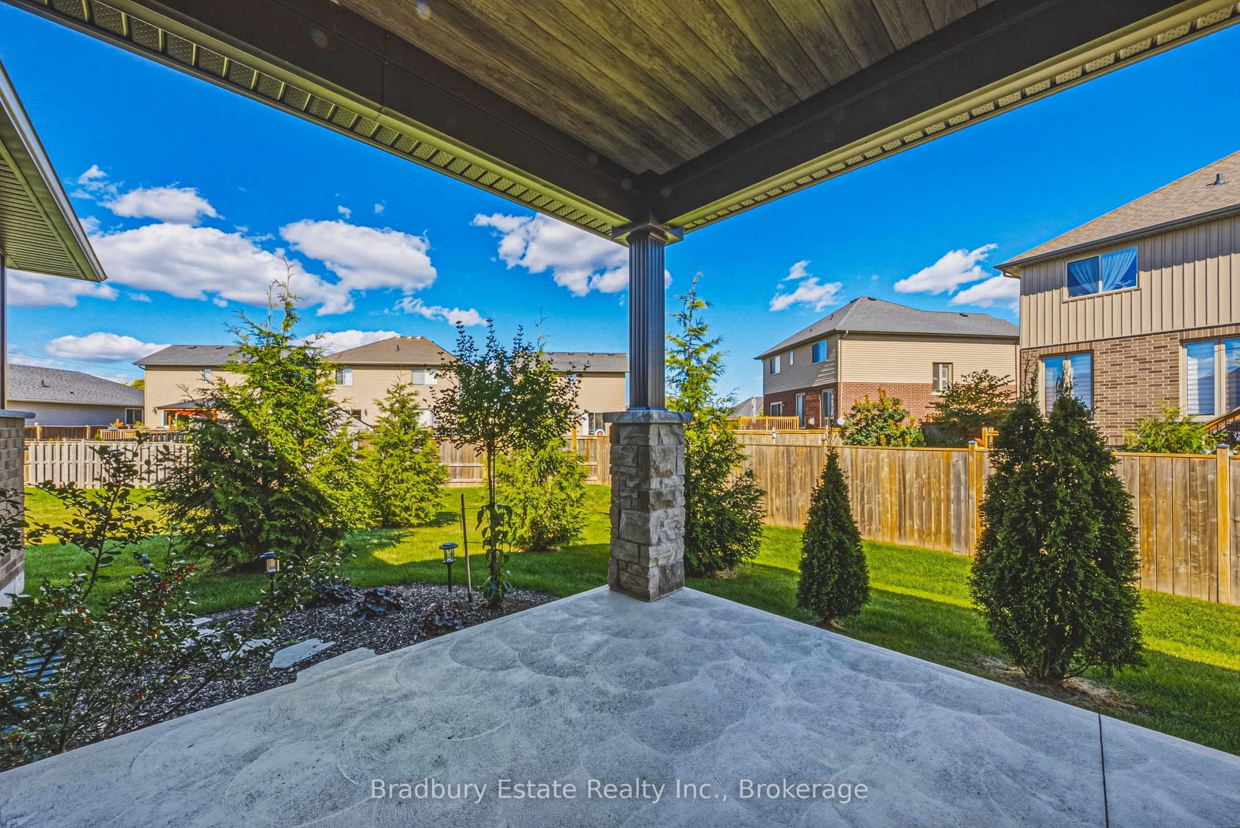 24 Craddock Boulevard #23