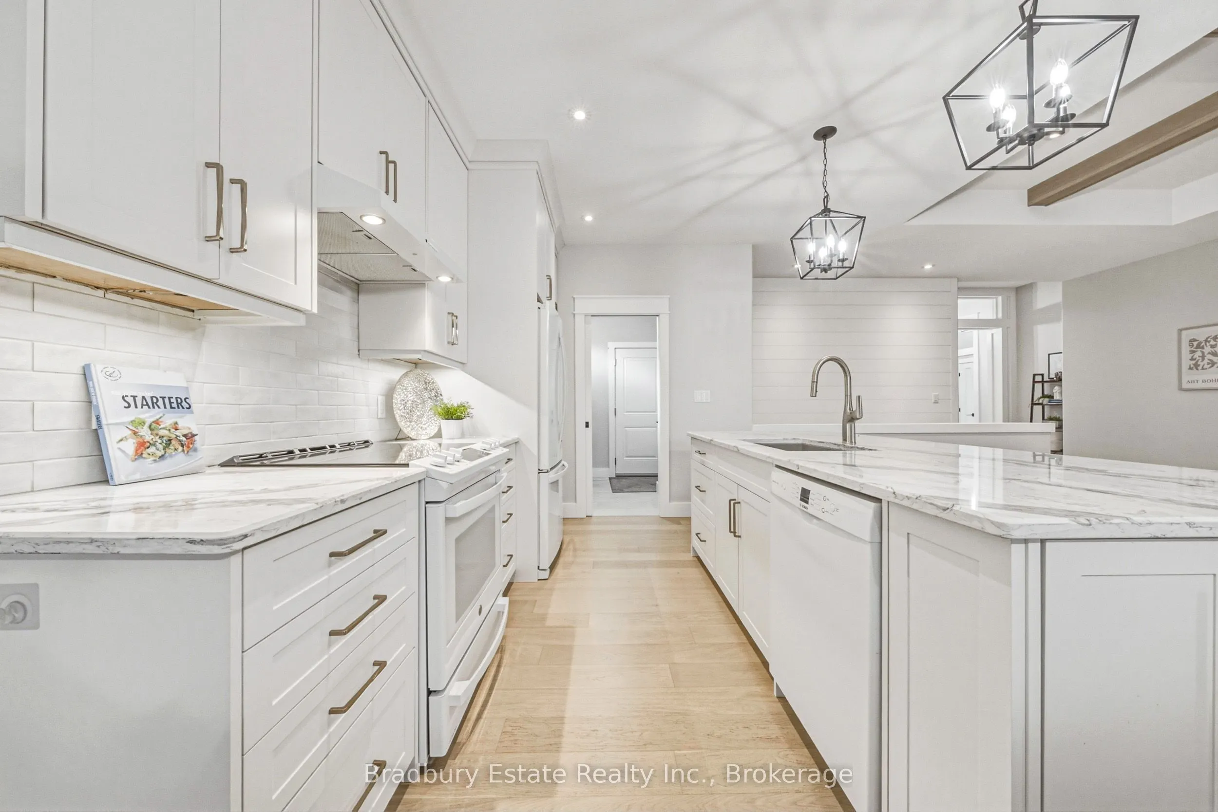 24 Craddock Boulevard #23