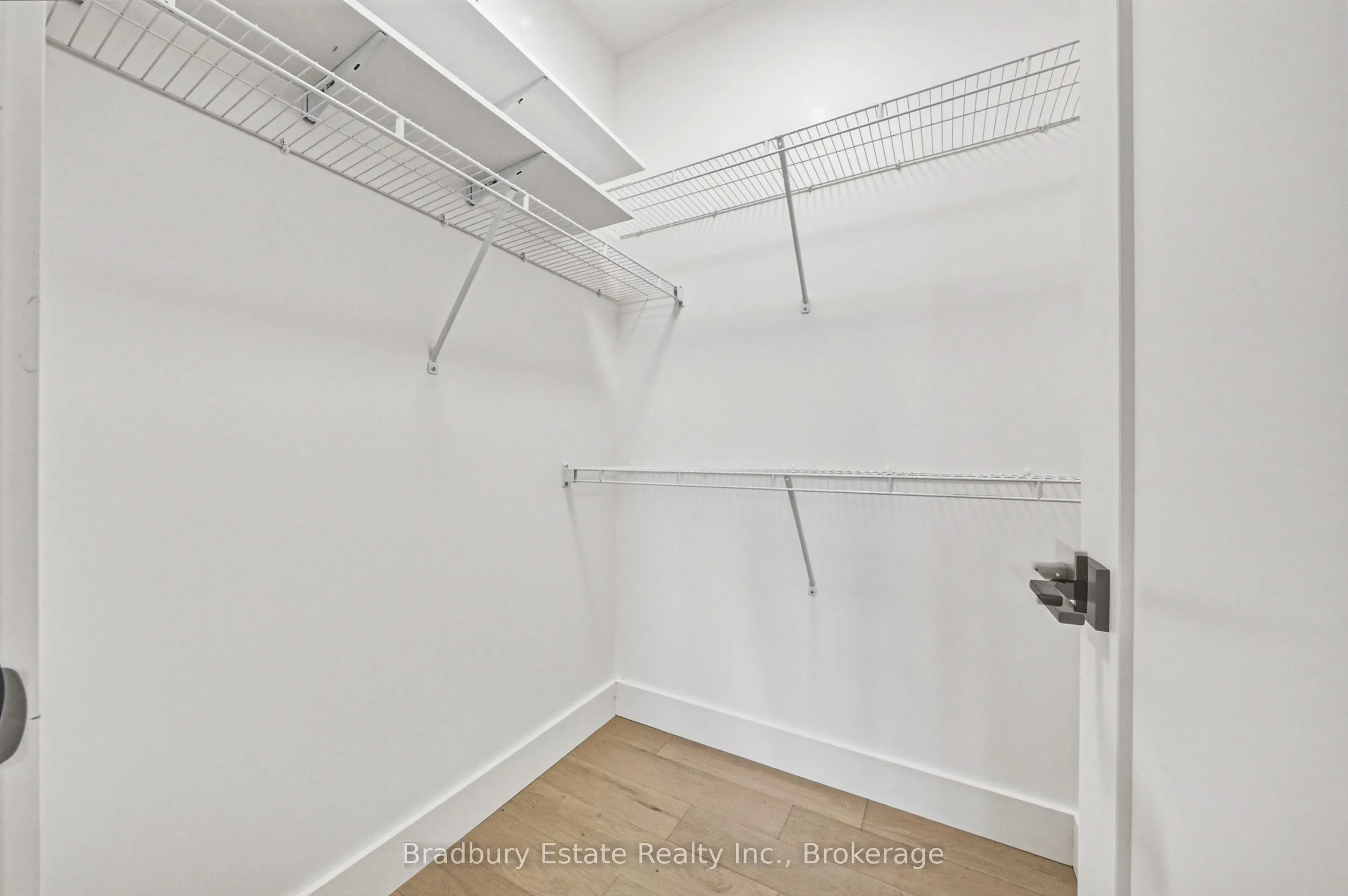 24 Craddock Boulevard #23