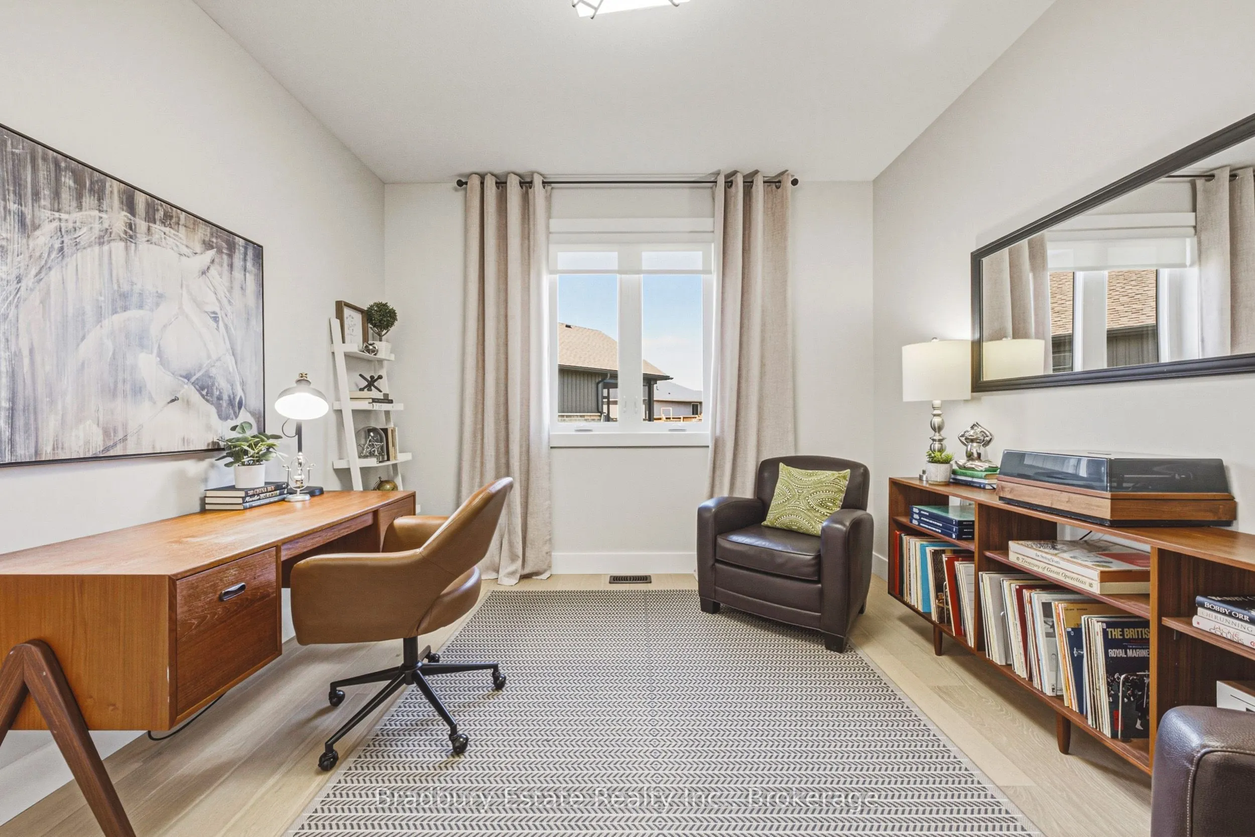 24 Craddock Boulevard #23