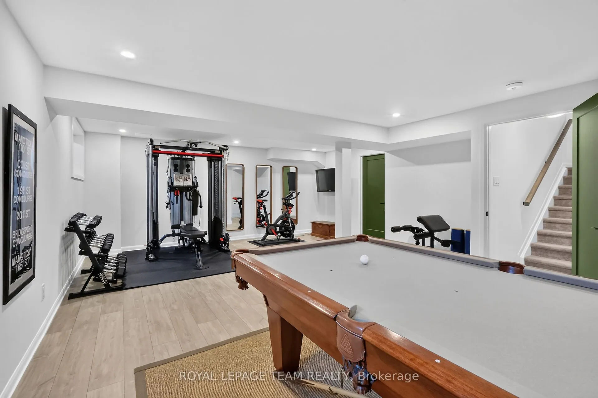 719 Coast Circle