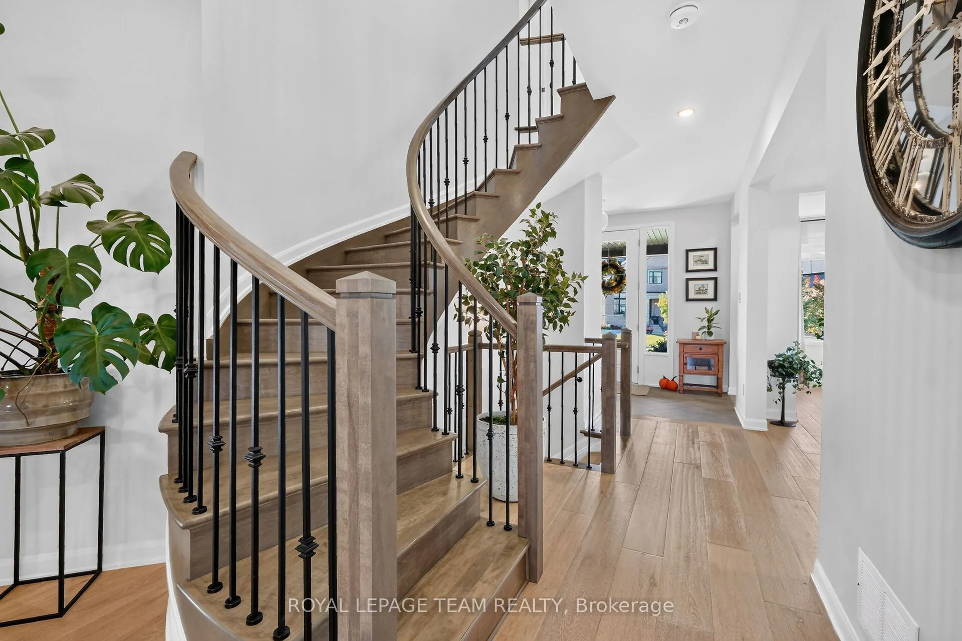 719 Coast Circle