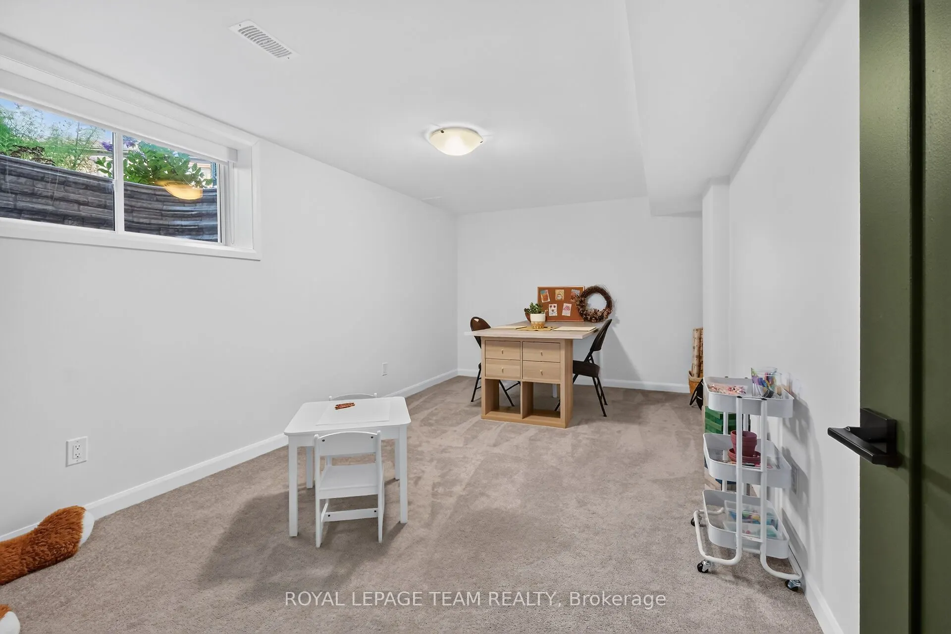 719 Coast Circle