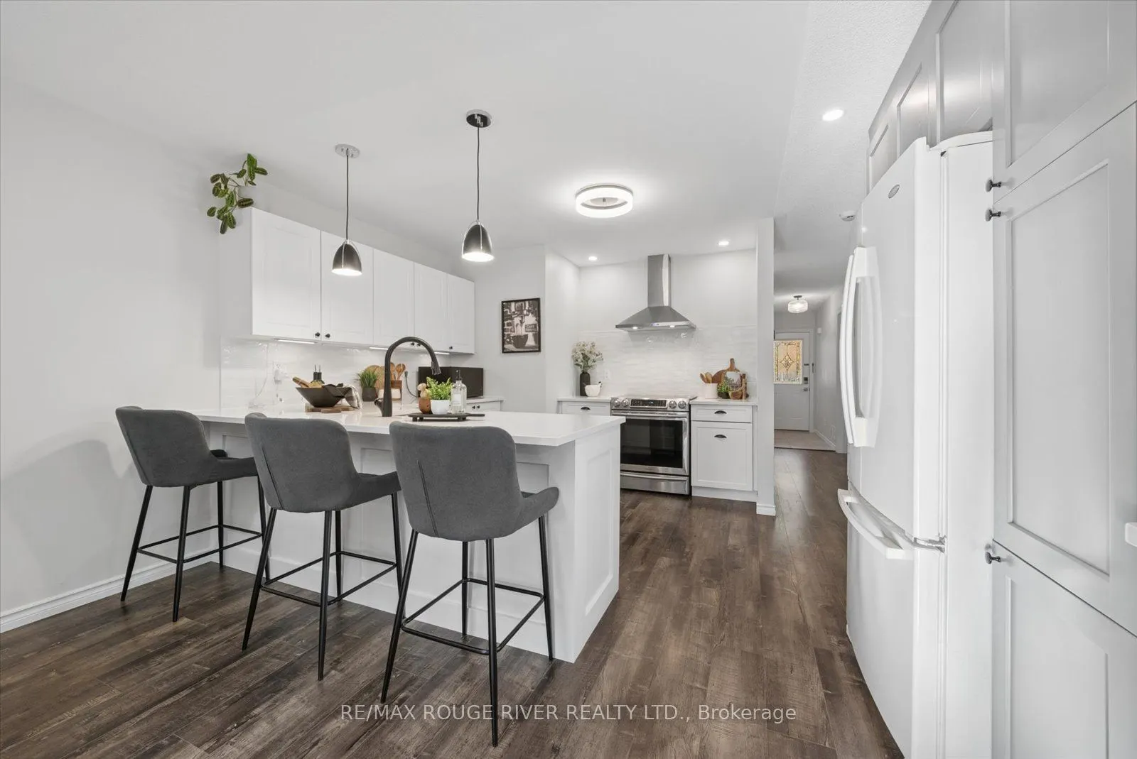 10 Talbot Drive