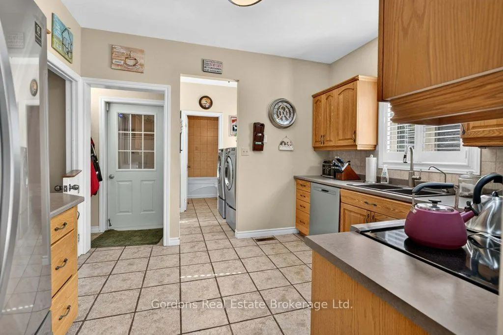 1542 Moneymore Road