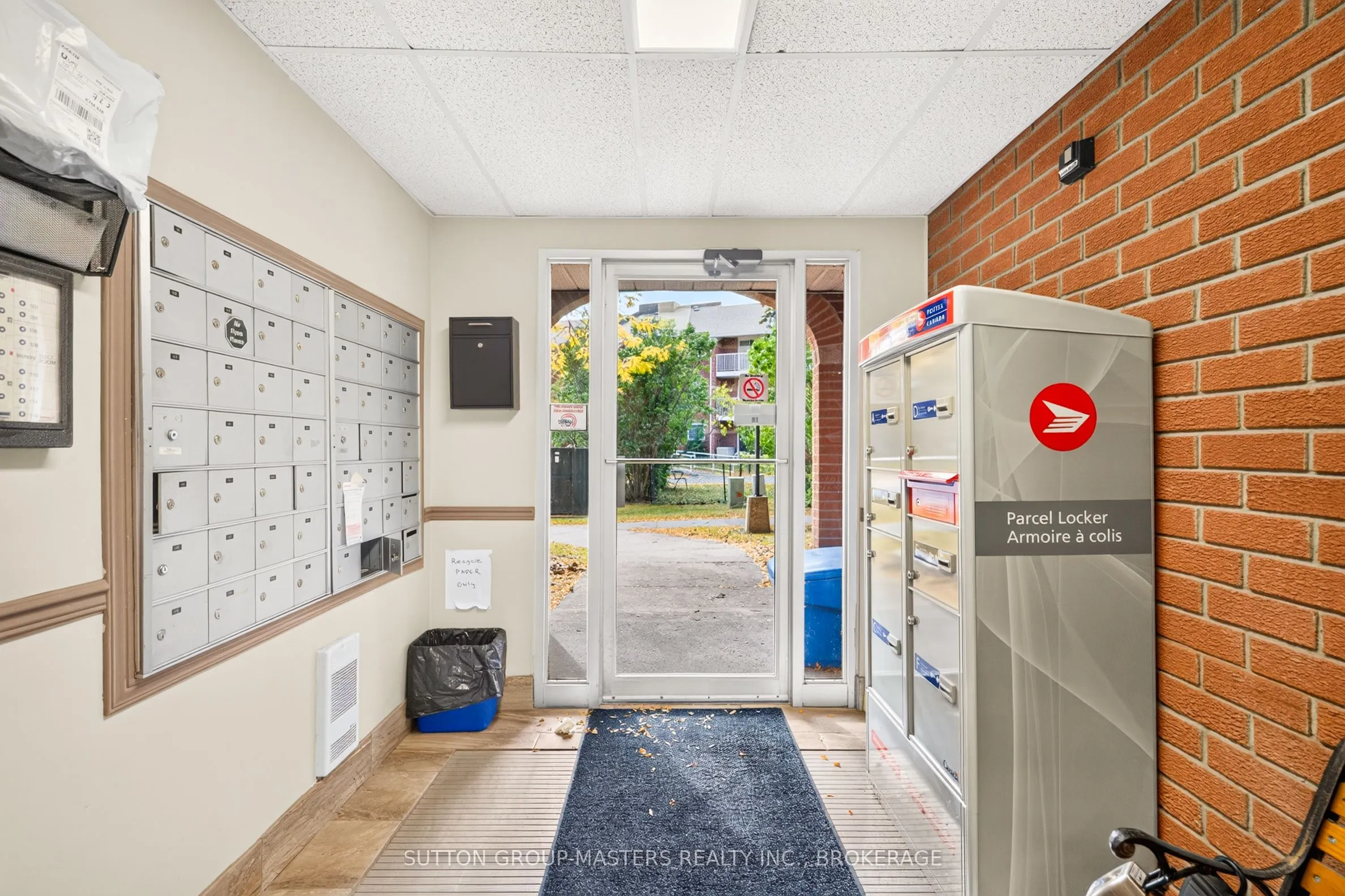 573 Armstrong Road #101