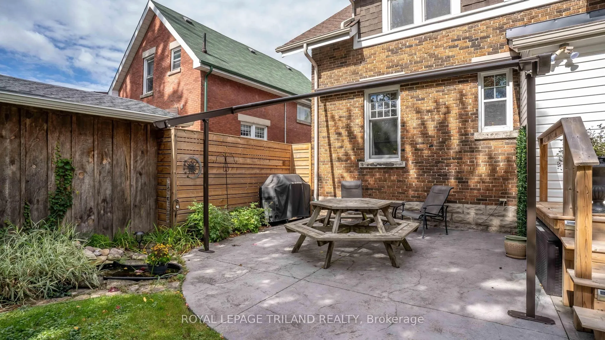 7 ERIE Avenue