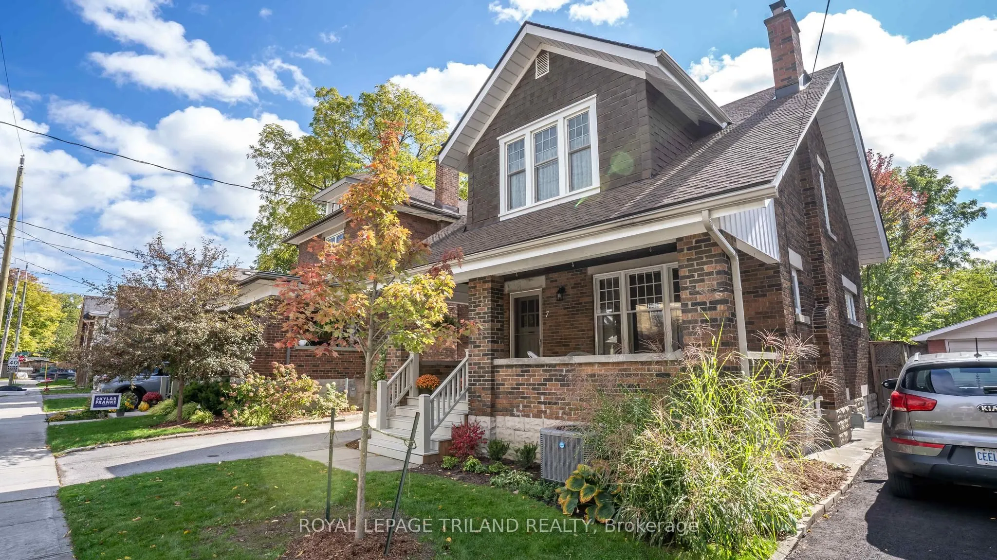 7 ERIE Avenue