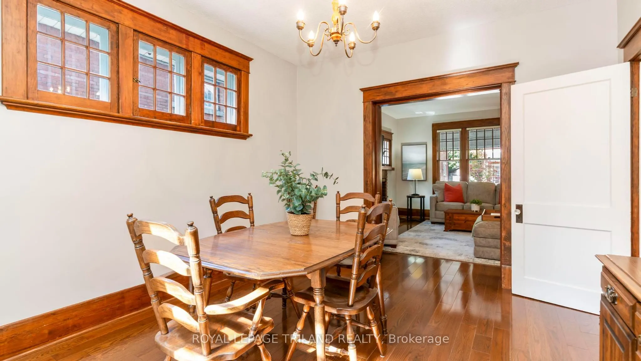 7 ERIE Avenue