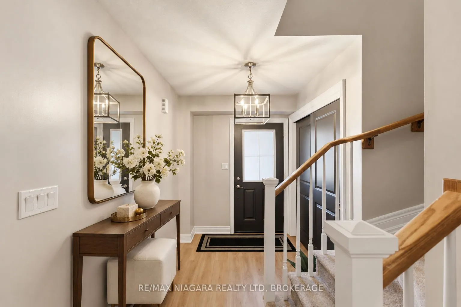 340 Prospect Point Road N #18