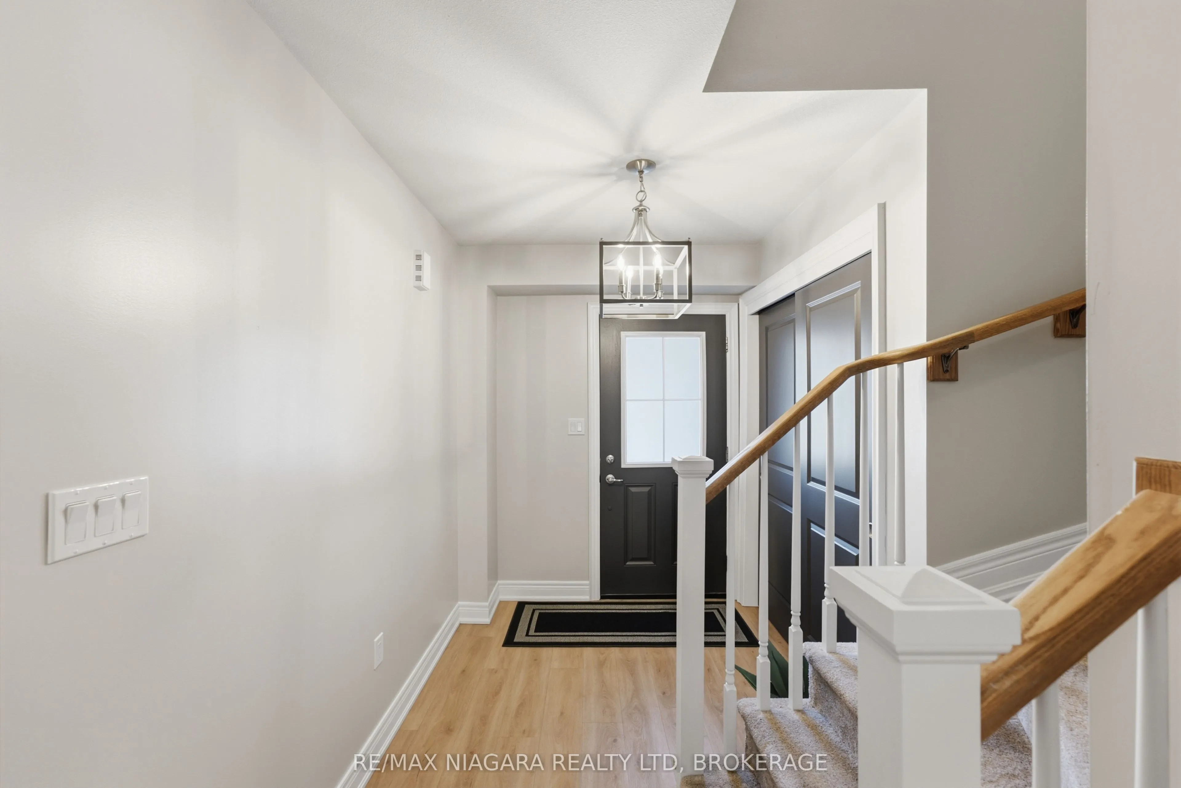 340 Prospect Point Road N #18