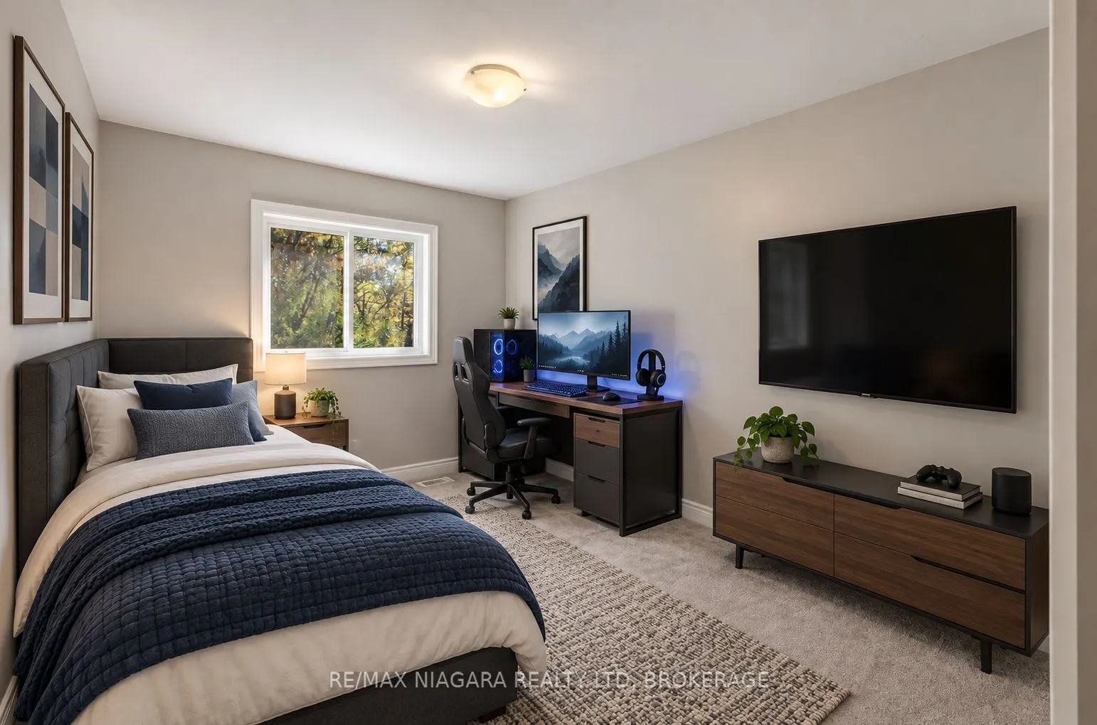 340 Prospect Point Road N #18