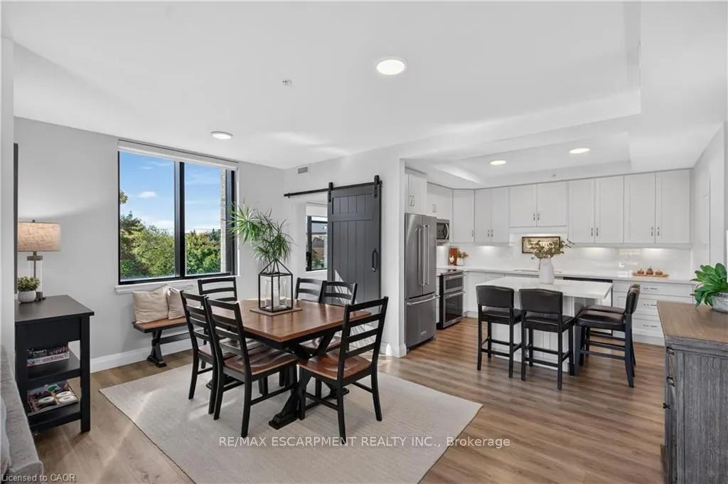 30 Hamilton Street S #304