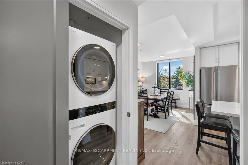 30 Hamilton Street S #304