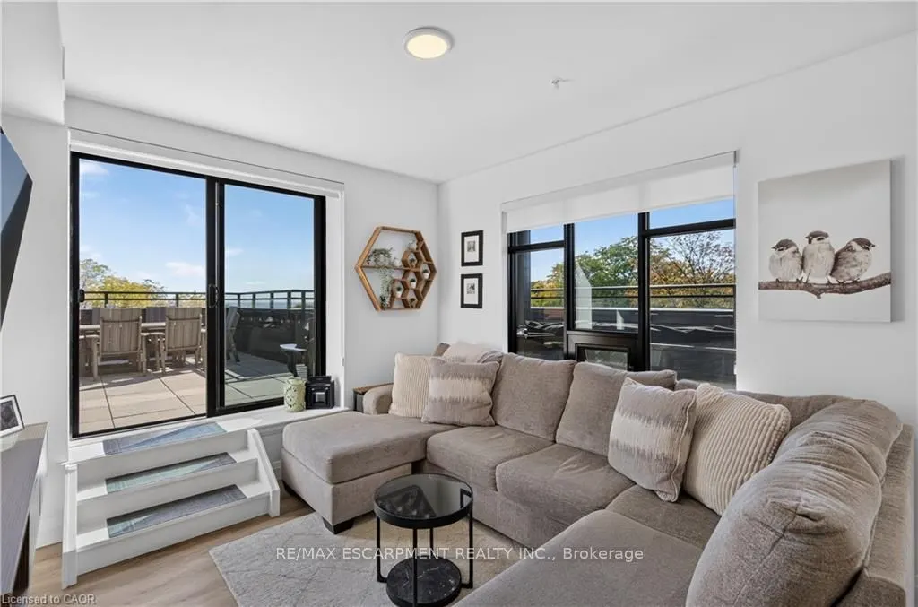 30 Hamilton Street S #304