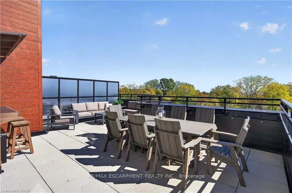 30 Hamilton Street S #304