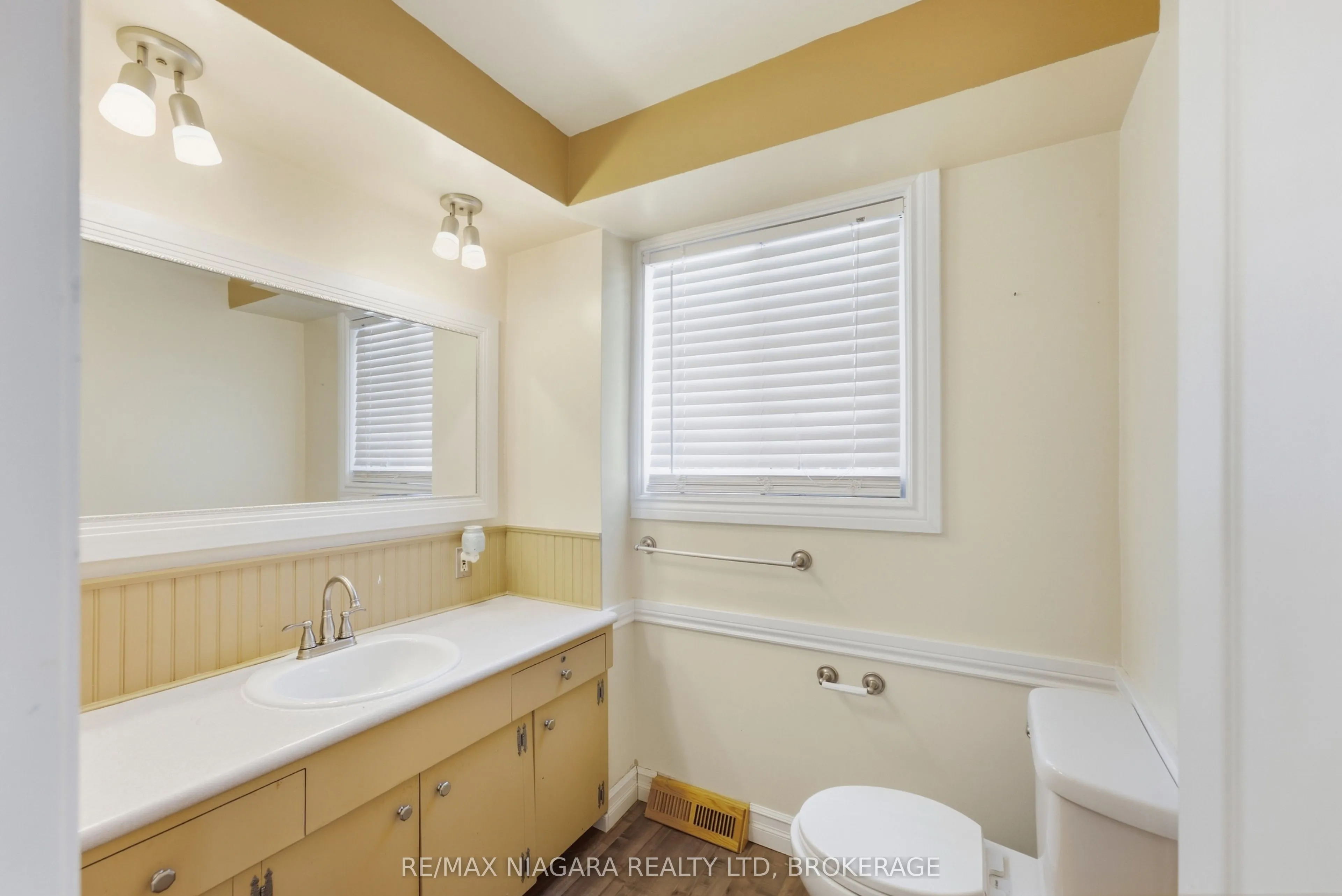 163 Champlain Drive