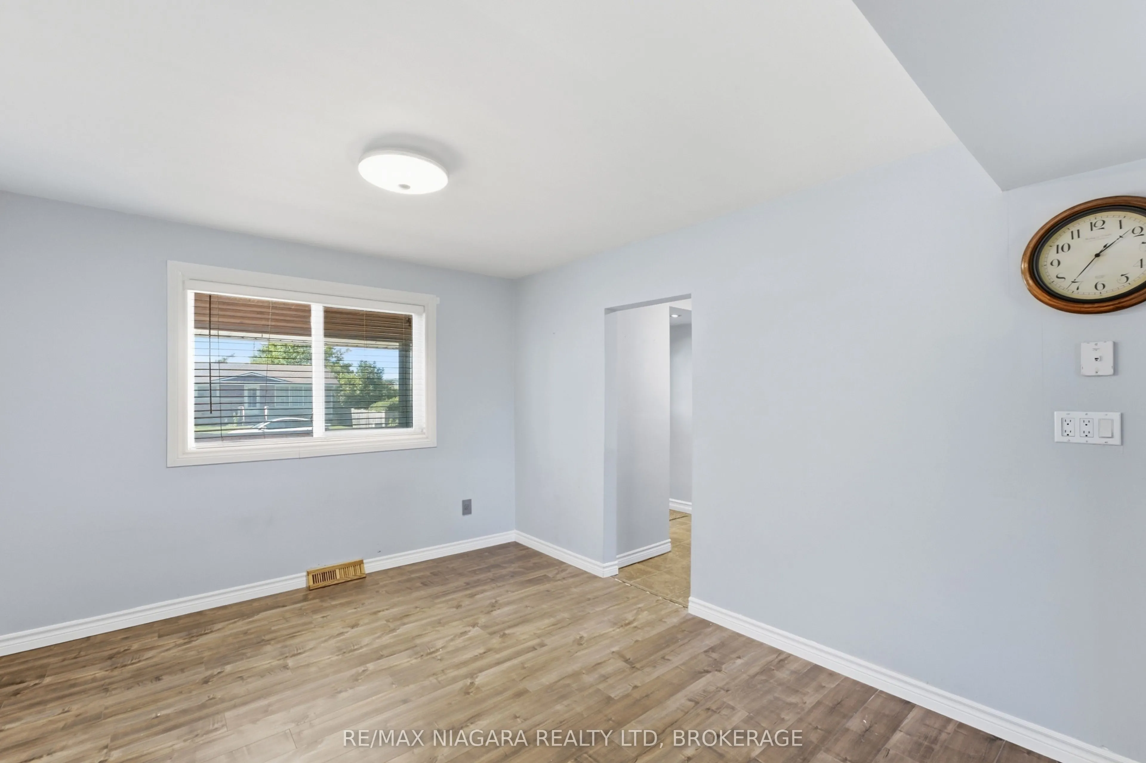 163 Champlain Drive