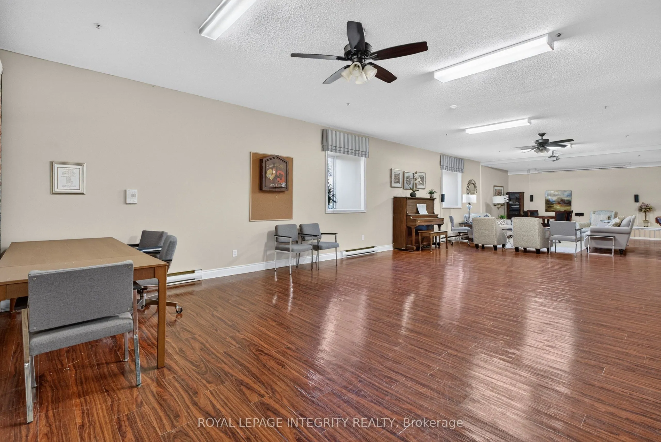 1 Rosamond Street E #202