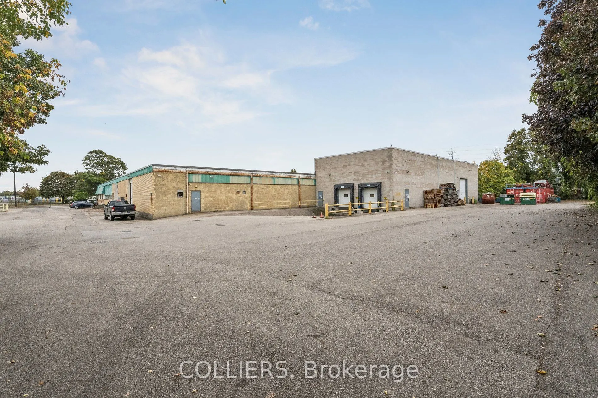 663 Woodward Avenue
