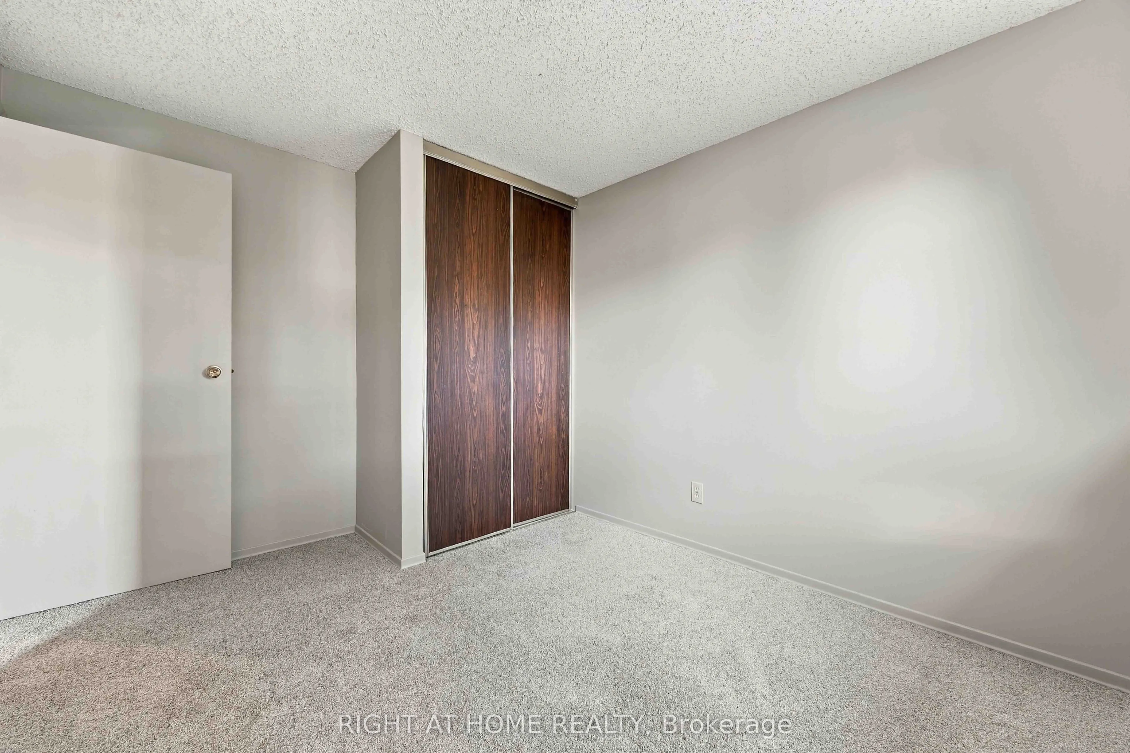 51 Maplestone Avenue