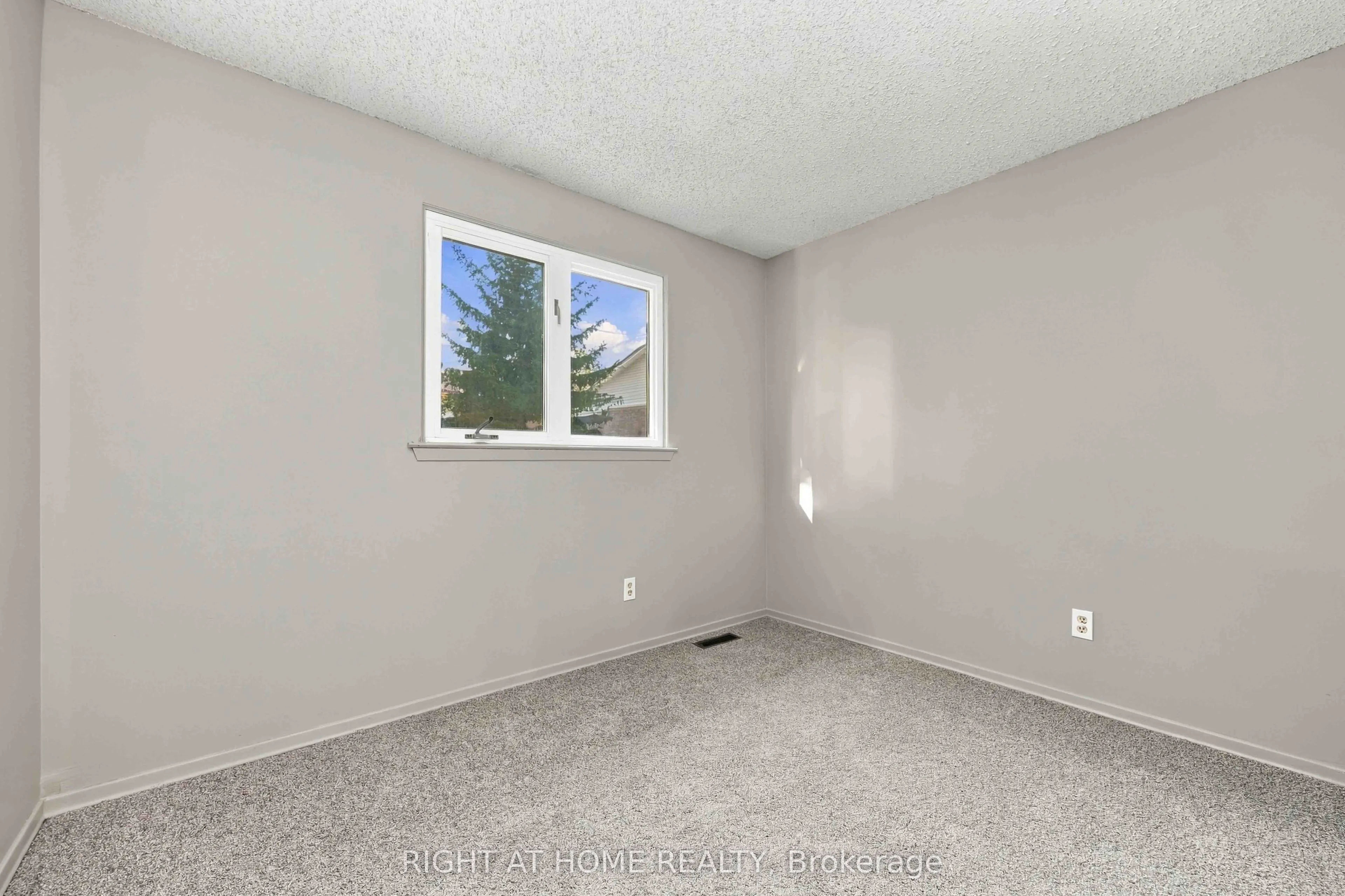 51 Maplestone Avenue