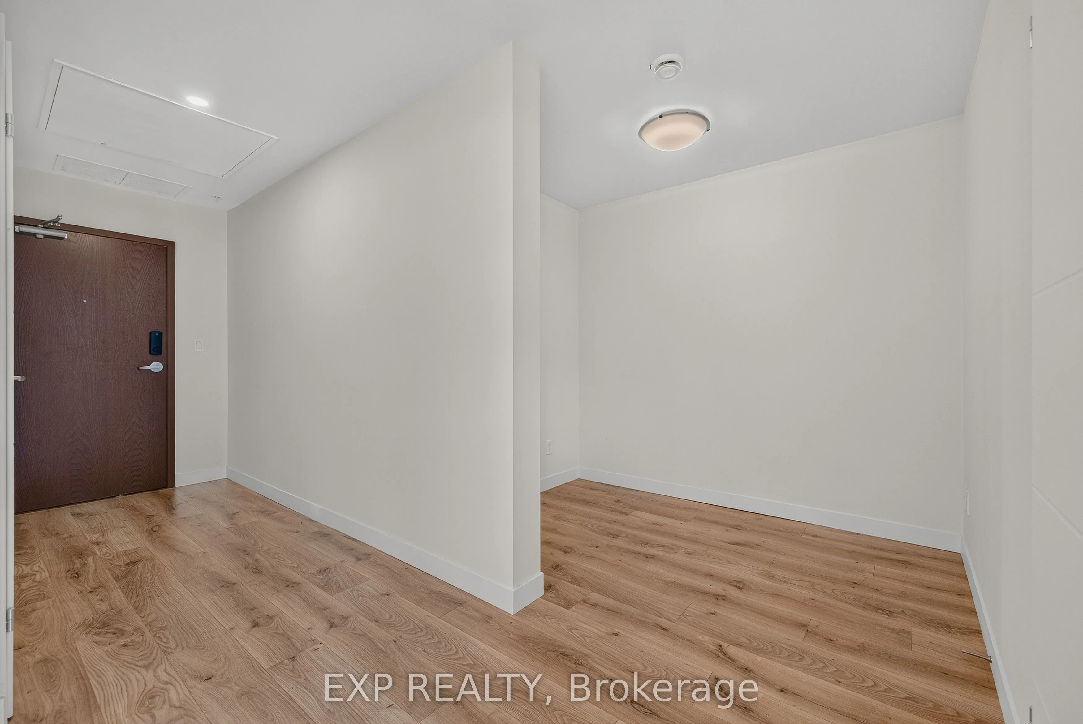 60 Frederick Street #611