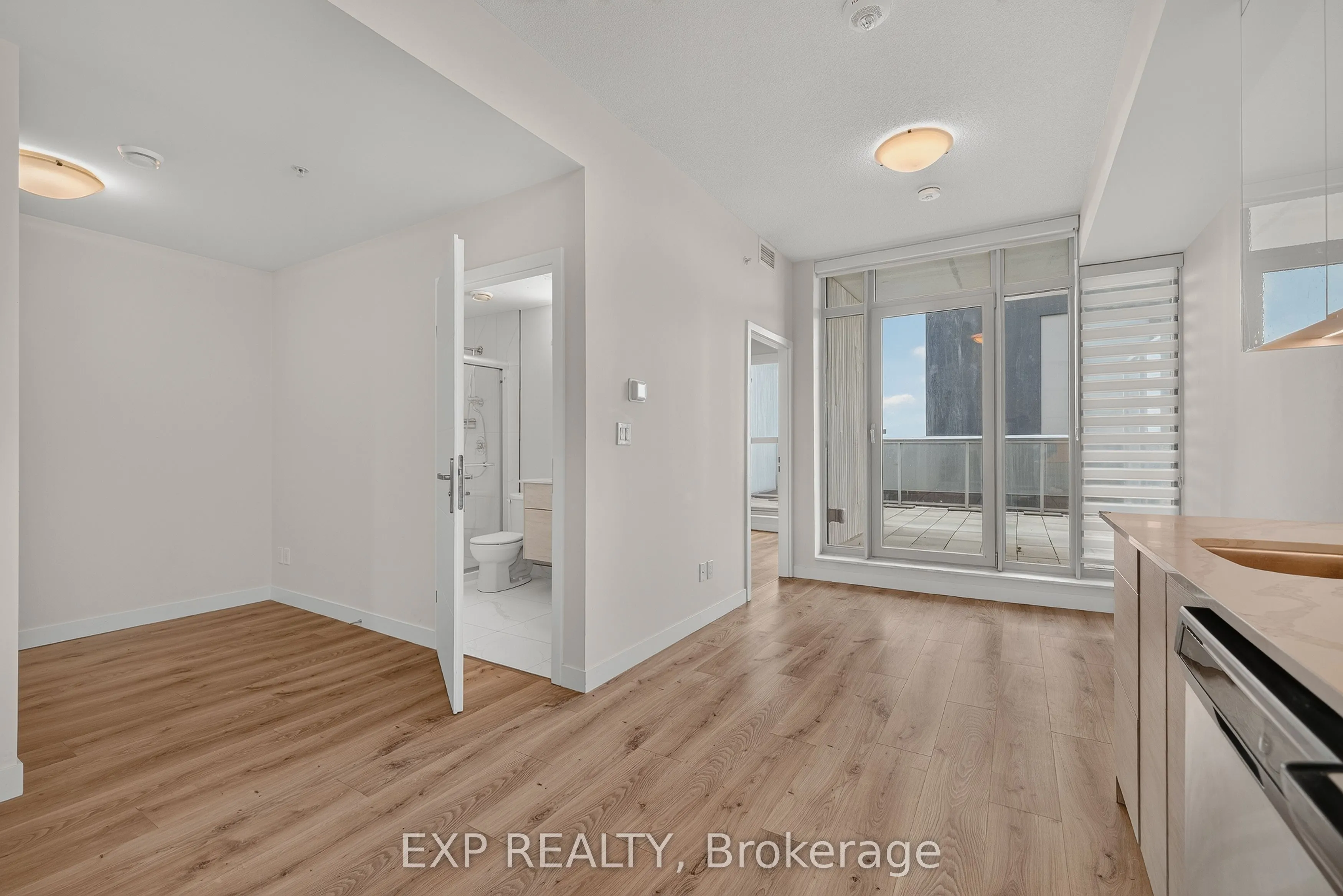 60 Frederick Street #611