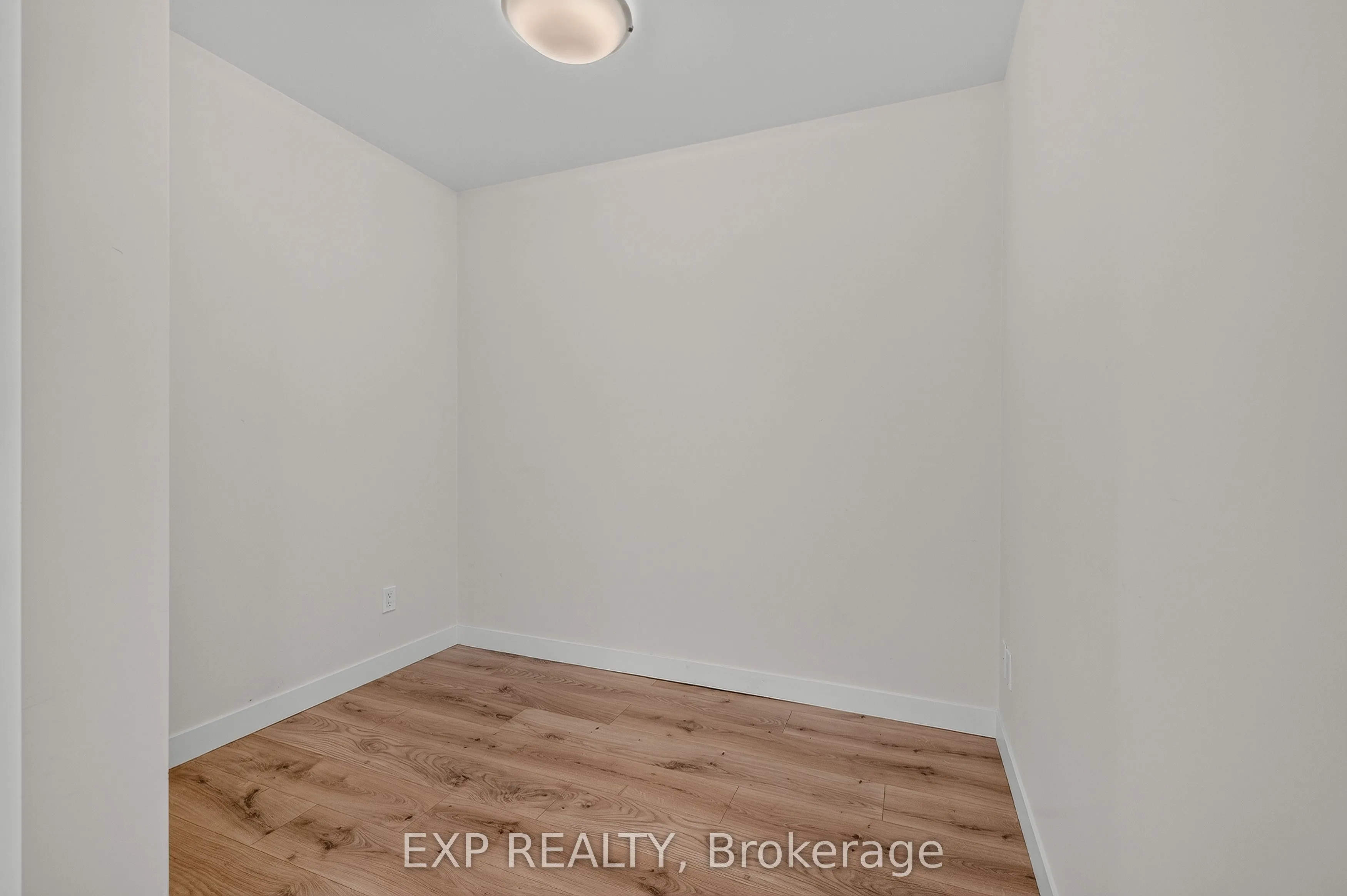 60 Frederick Street #611
