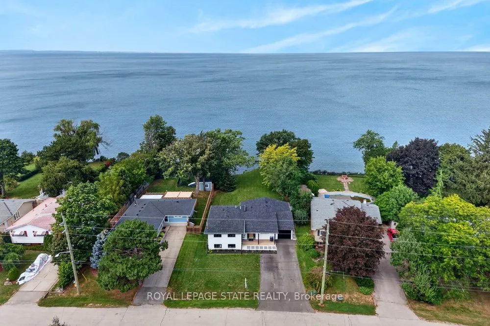 90 Lakeside Drive