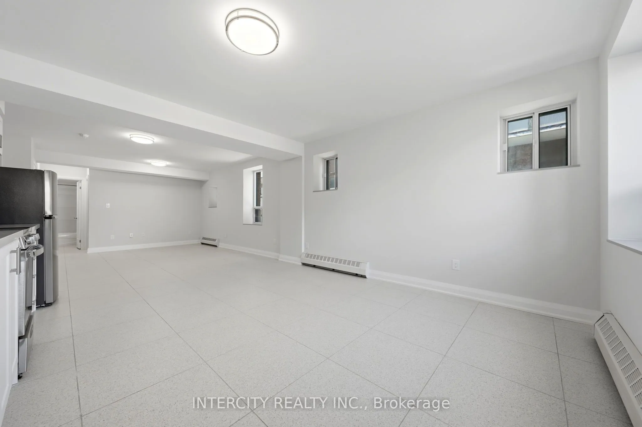91 Wentworth Street S #3