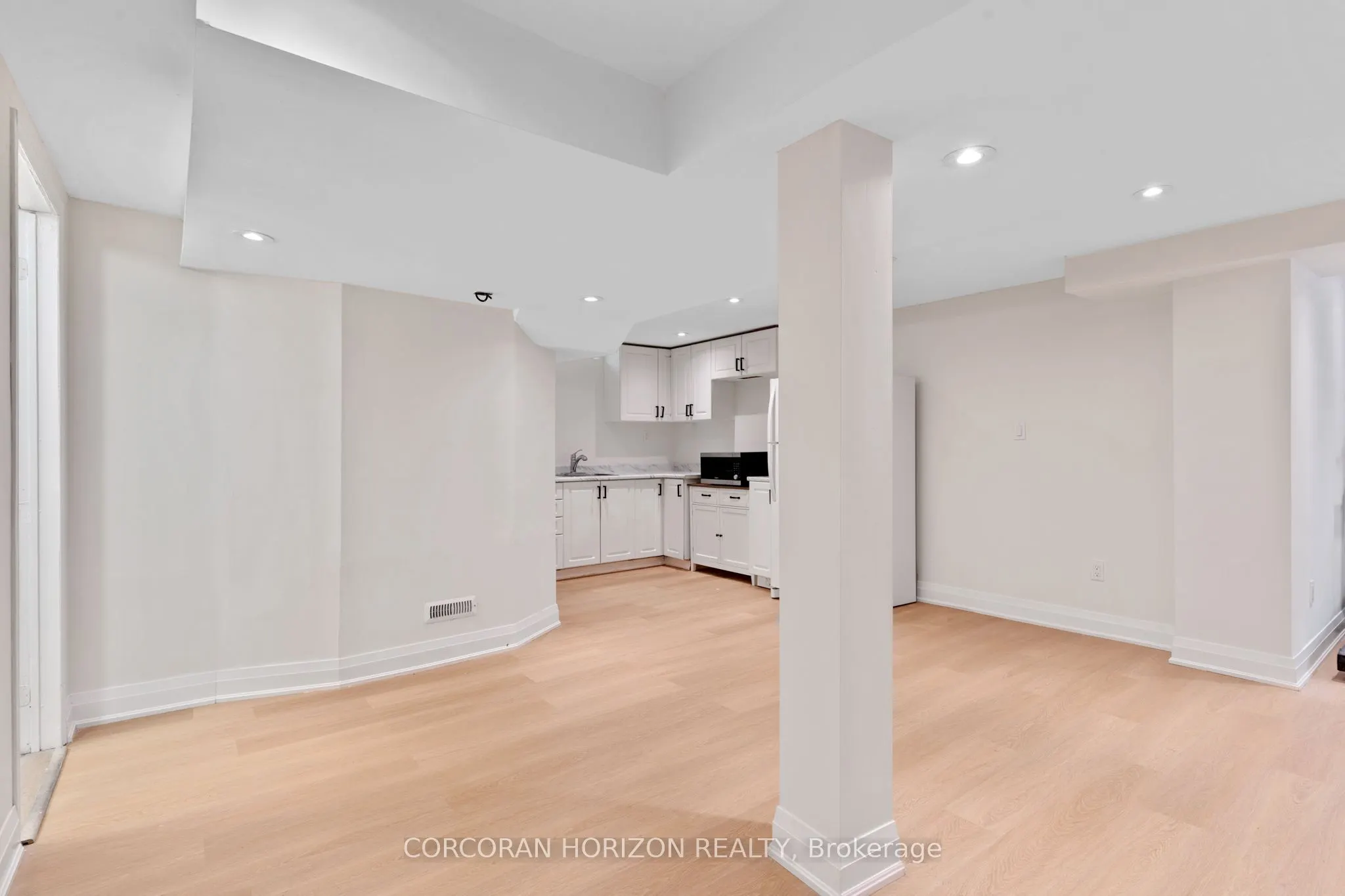 62 Glenvalley Drive