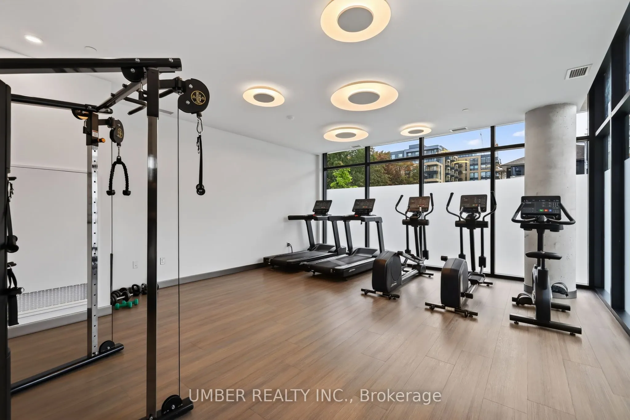 360 Deschatelets Avenue #903