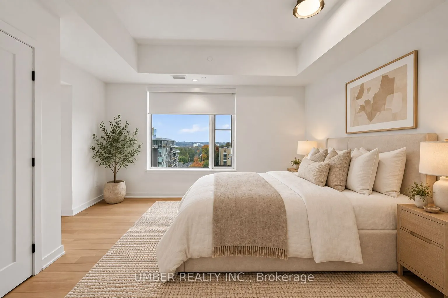 360 Deschatelets Avenue #903
