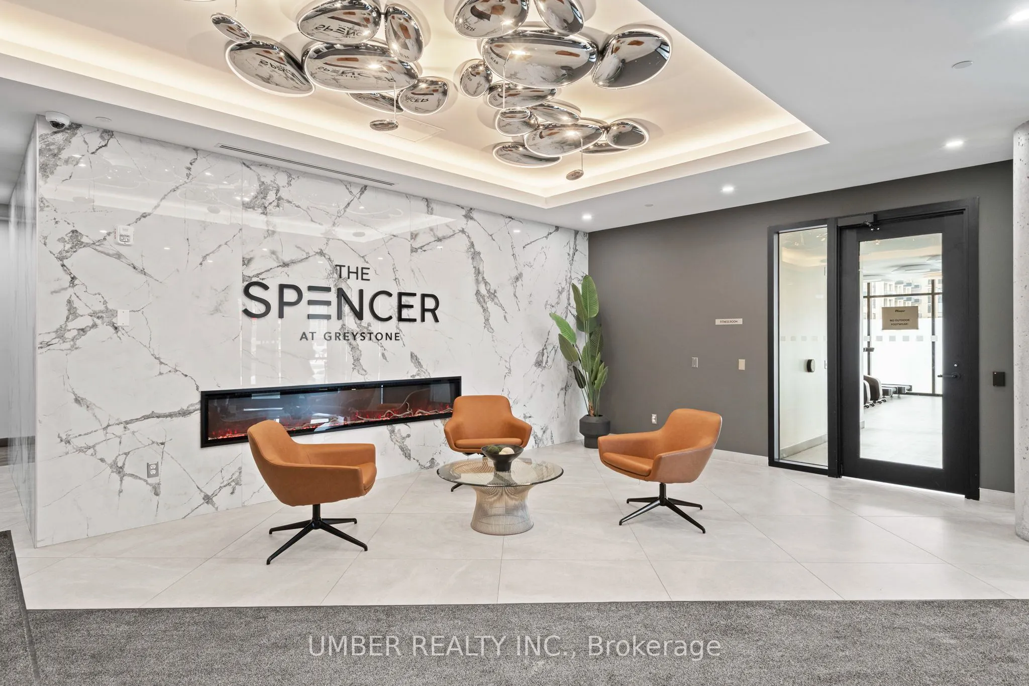 360 Deschatelets Avenue #903