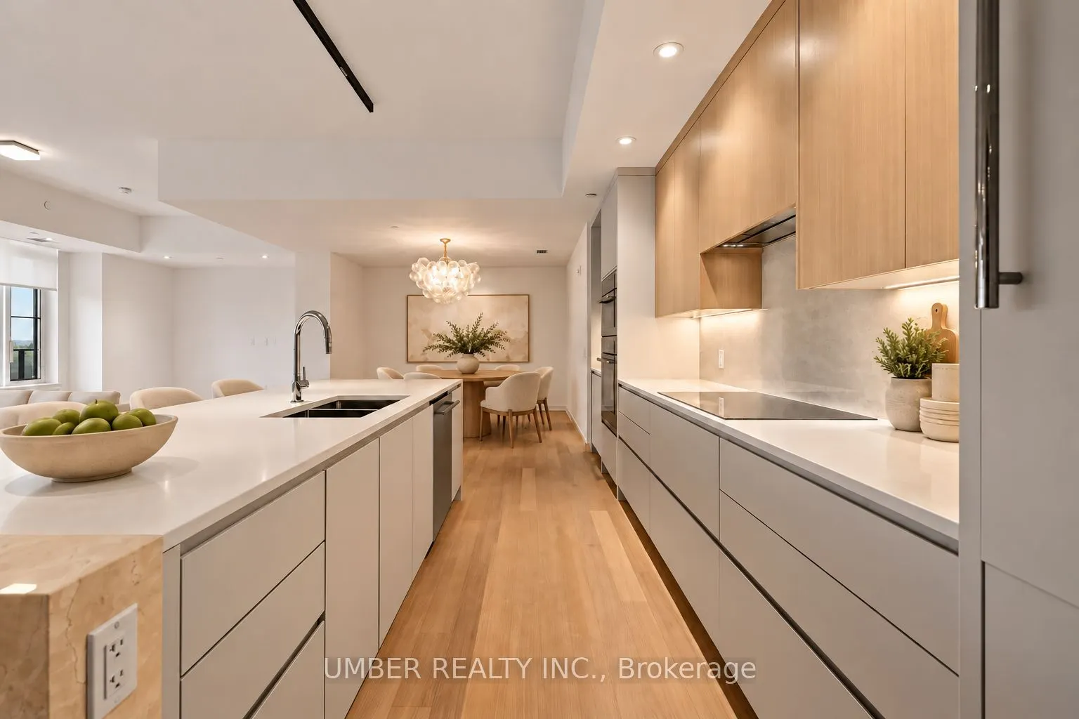 360 Deschatelets Avenue #903