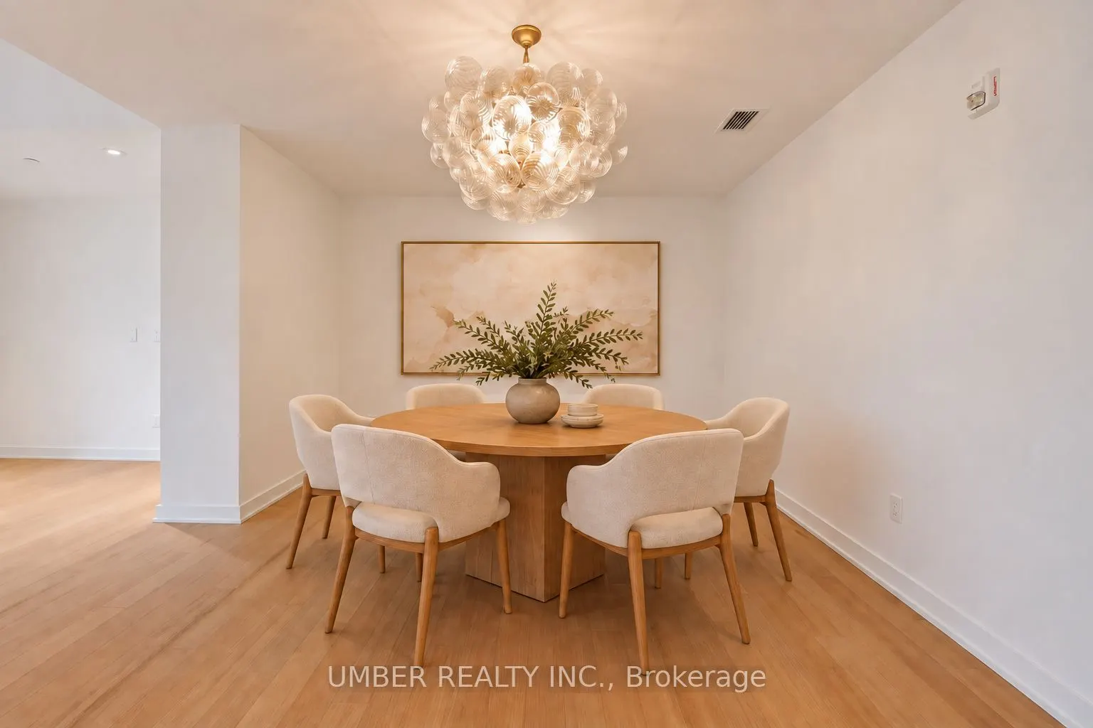 360 Deschatelets Avenue #903