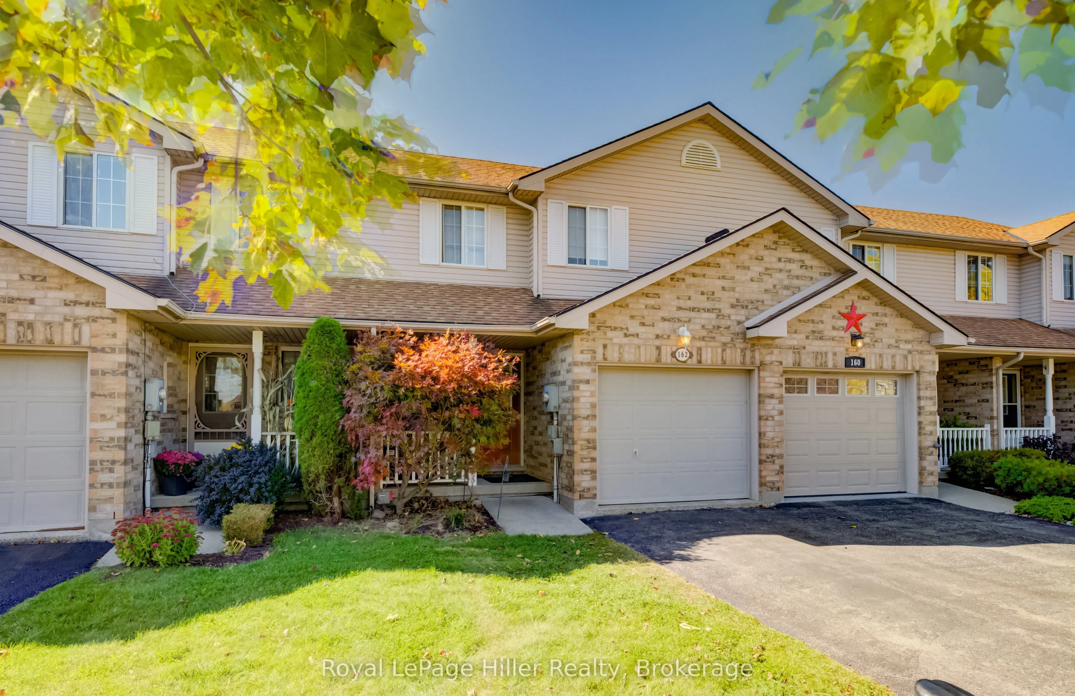 162 Athlone Crescent
